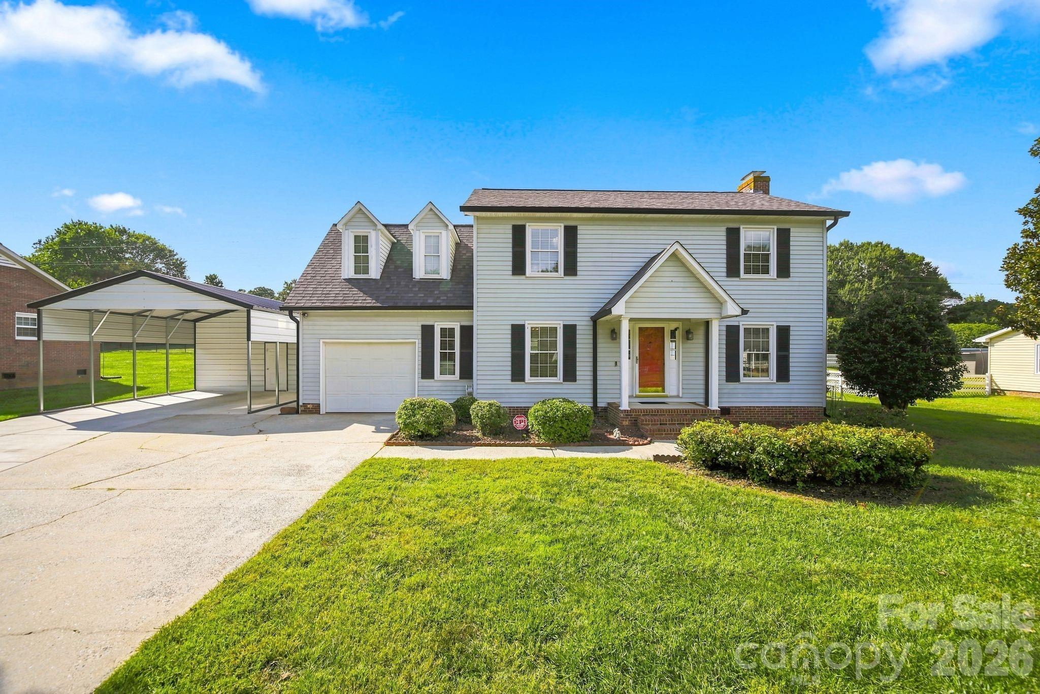 2325 Winterfield Dr, Gastonia, NC 28056