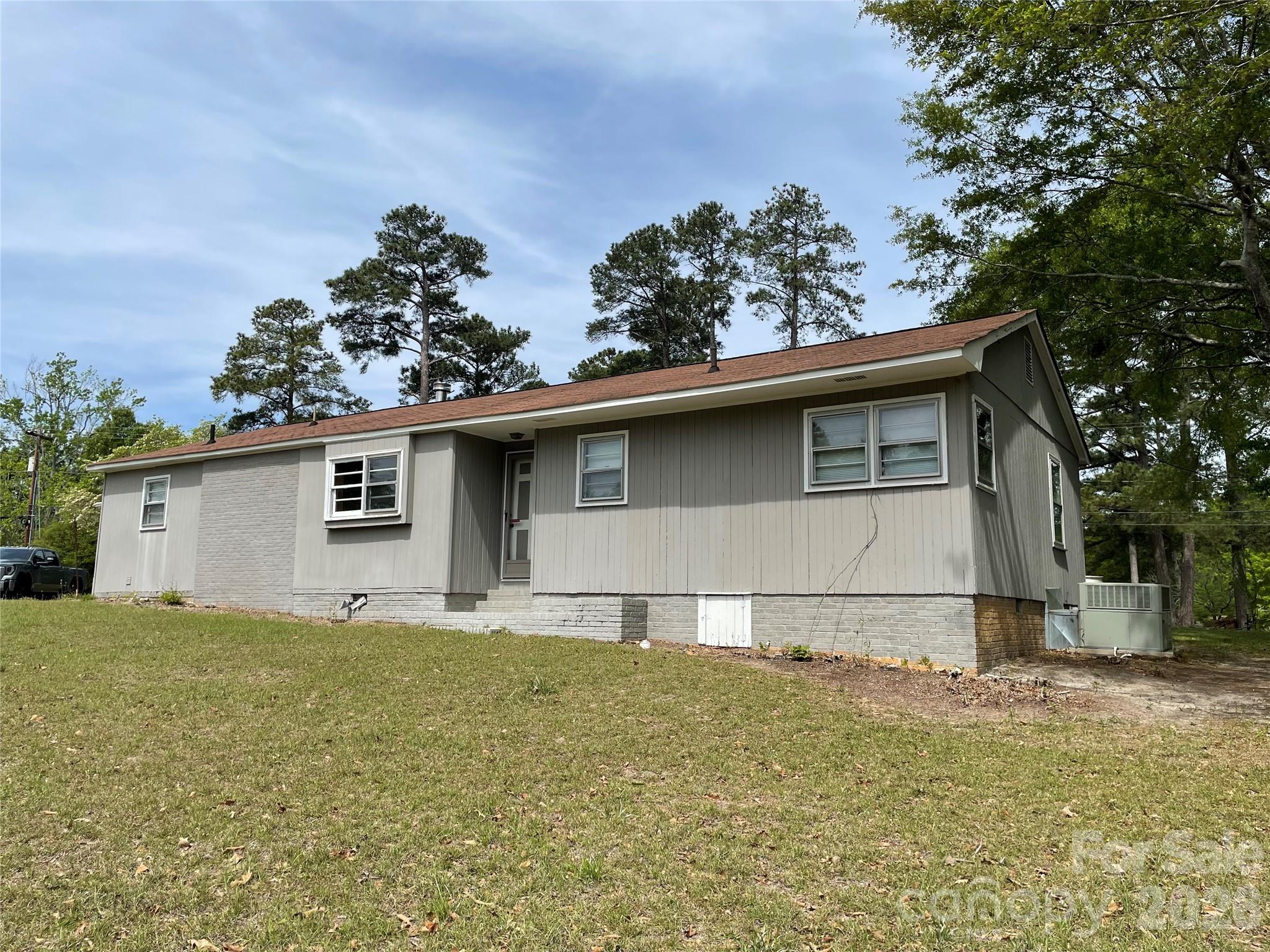 510 W Welsh St, Kershaw, SC 29067