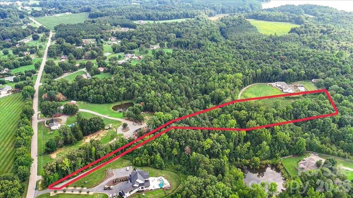 3423 Barr Rd, Concord, NC 28027