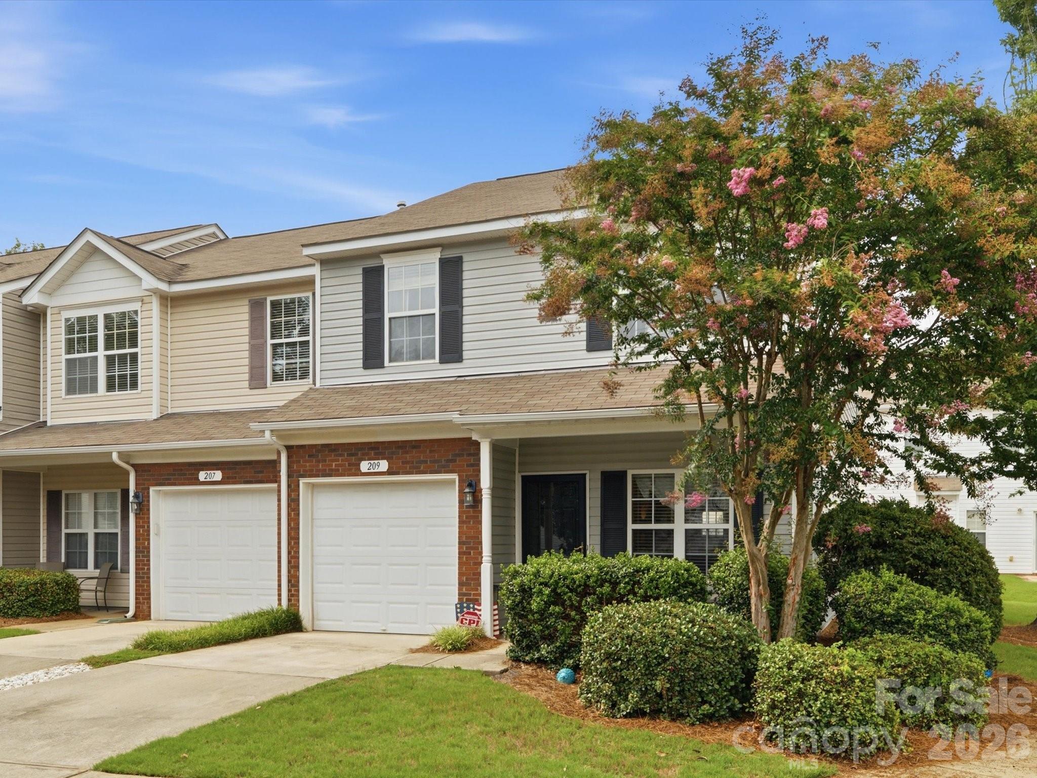 209 Tail Race Ln, Fort Mill, SC 29715