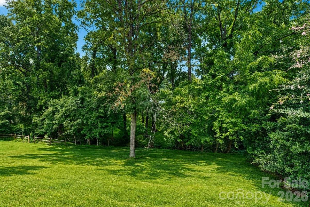 4752 Autumn Leaf Ln, Charlotte, NC 28277