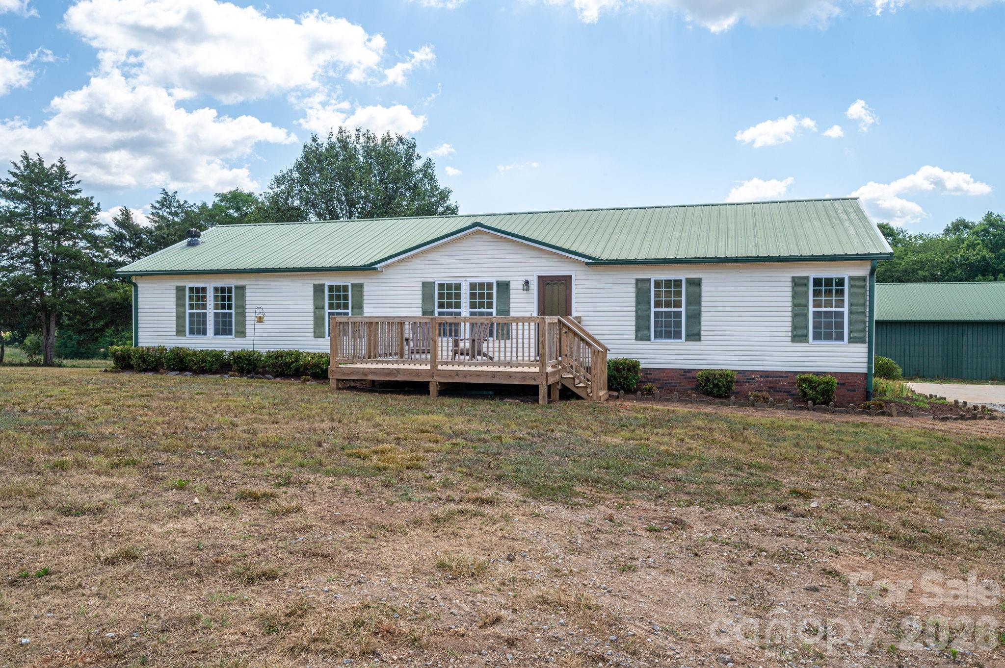 1130 Howards Creek Mill Rd, Vale, NC 28168