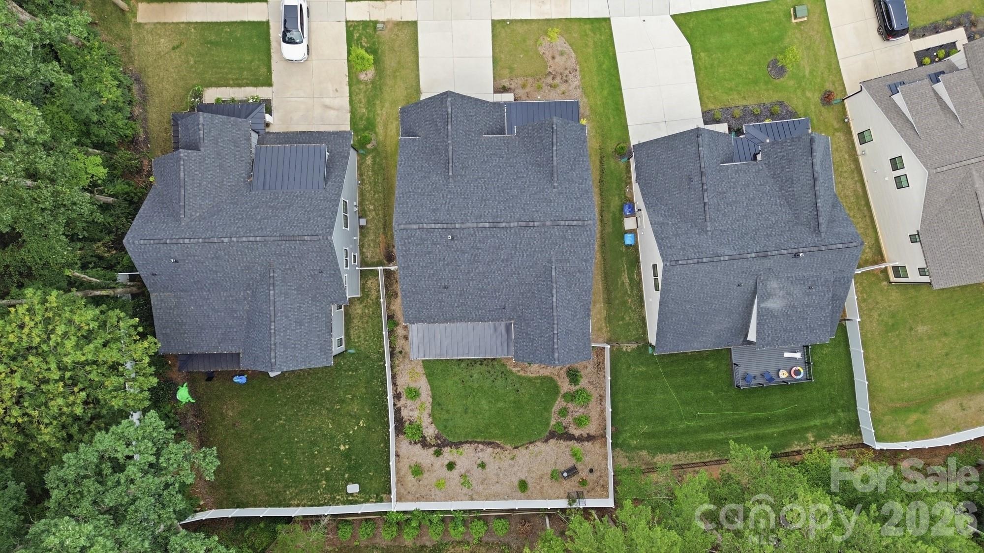 3041 Kinger Ln, Matthews, NC 28105