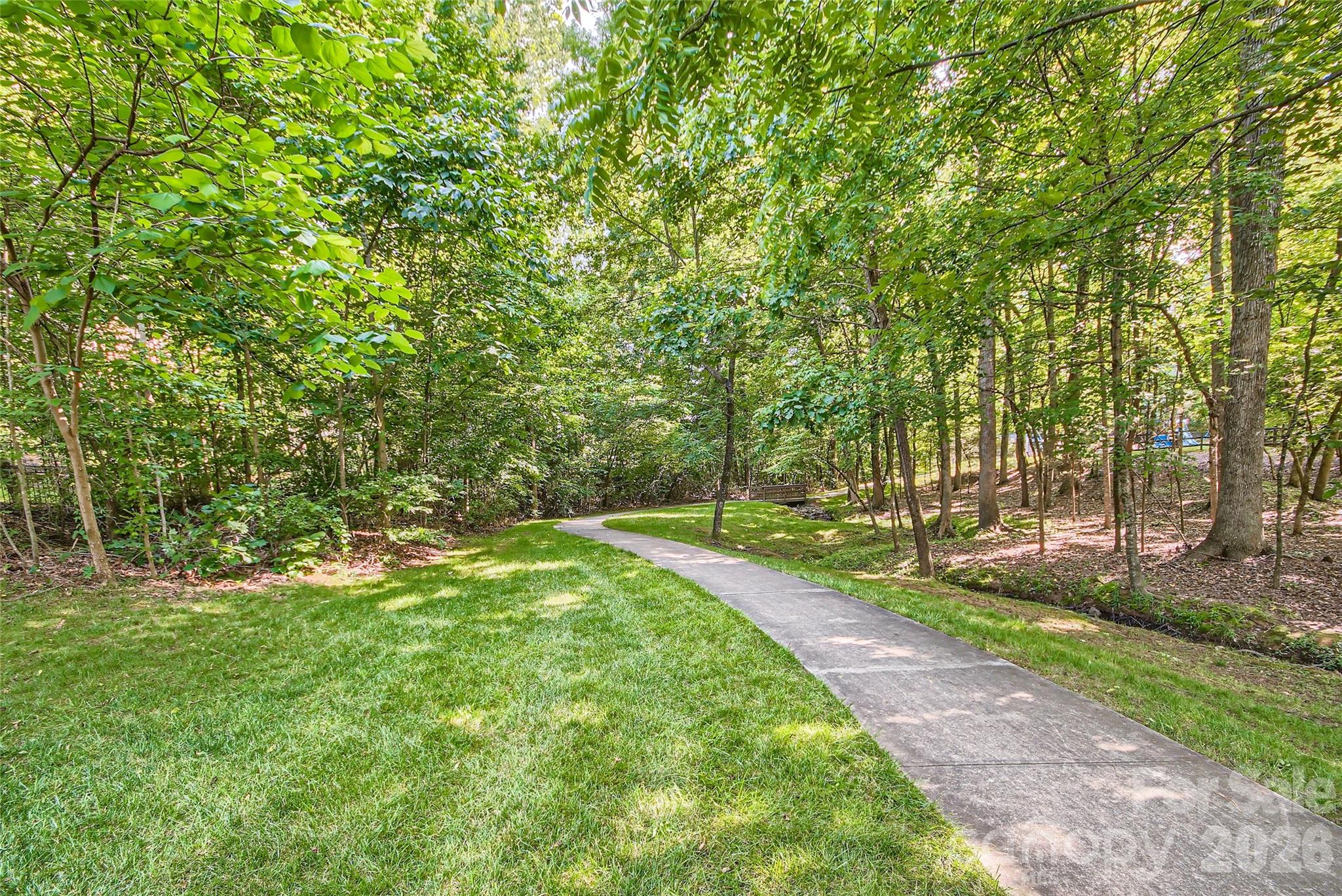 6211 Coleridge Ct, Charlotte, NC 28269