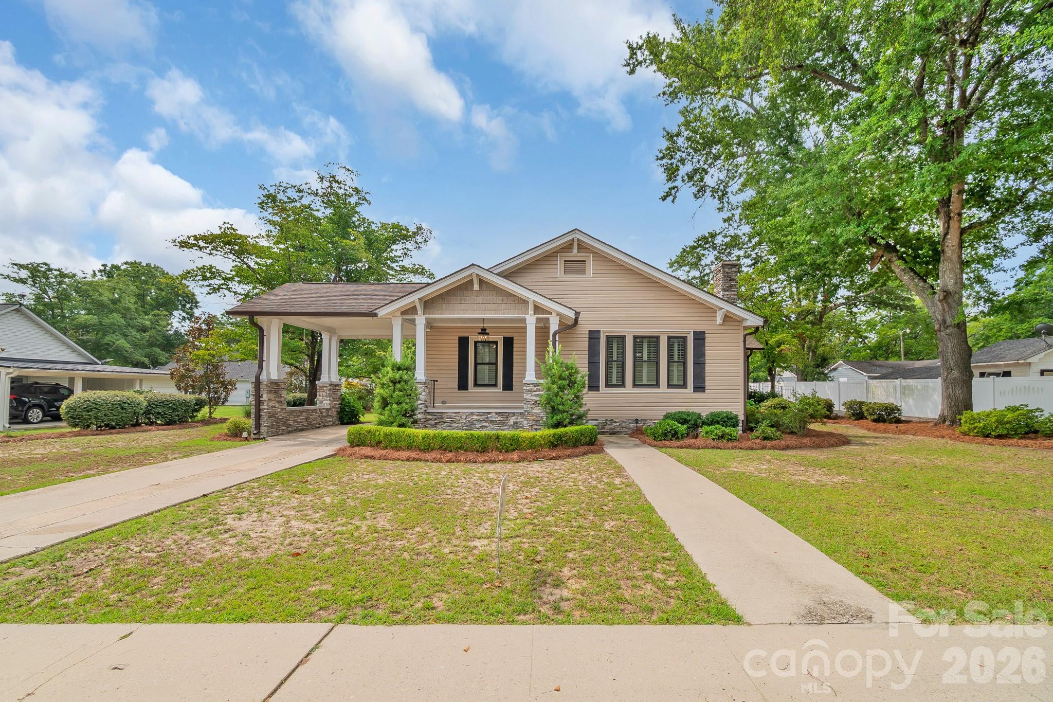 312 E Church St, Kershaw, SC 29067