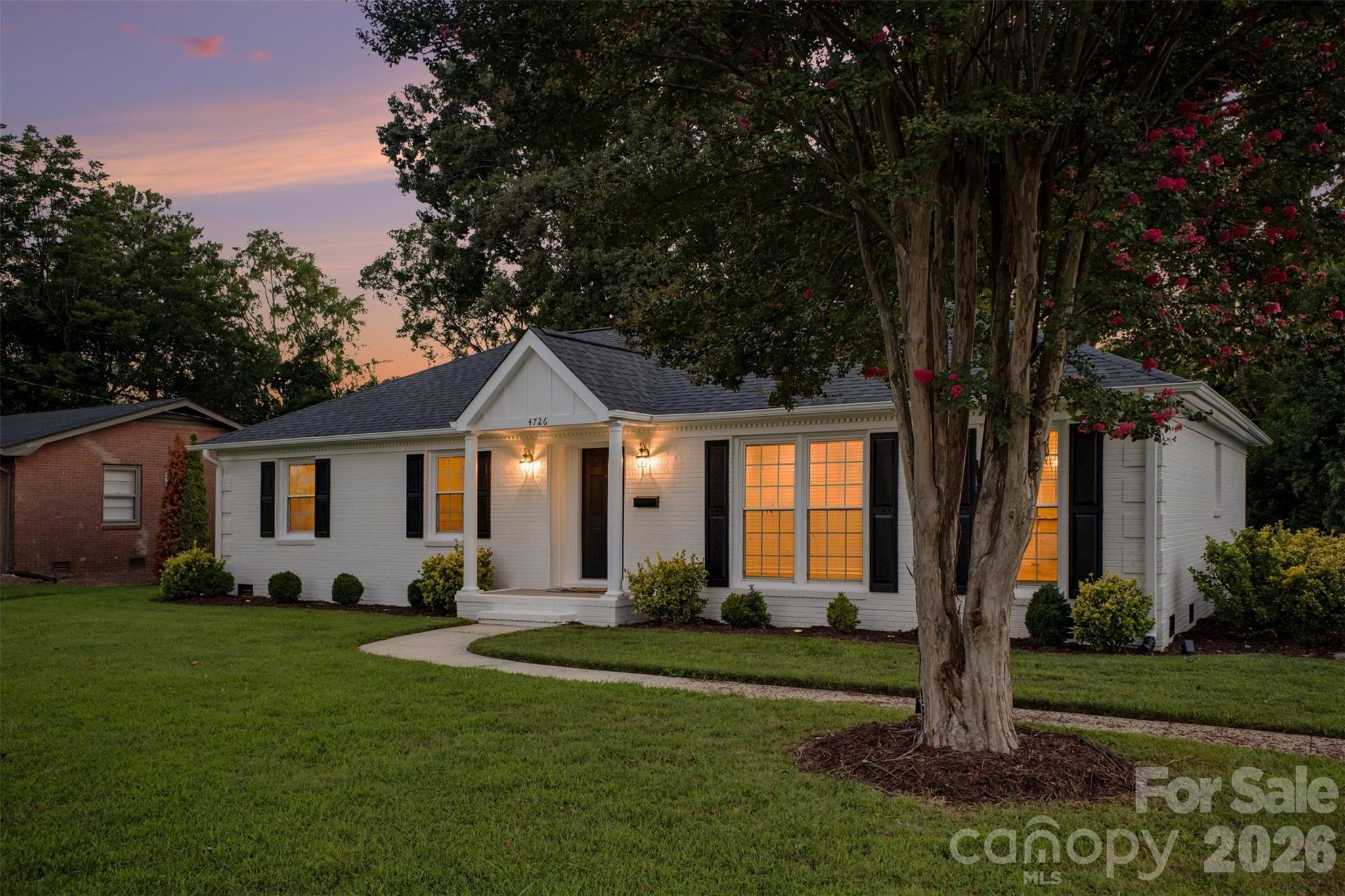 4726 Walden Ct, Charlotte, NC 28210