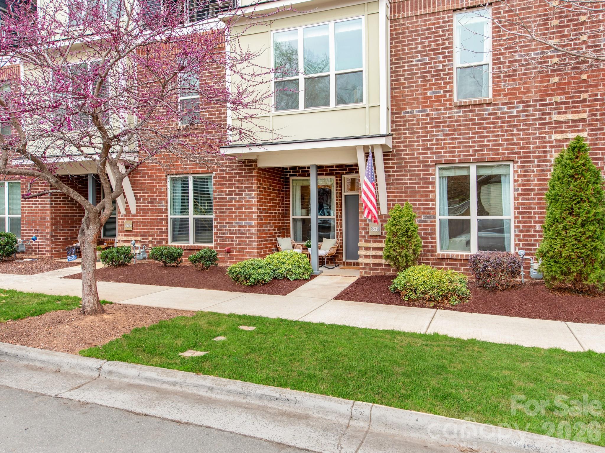 3539 Spencer St, Charlotte, NC 28205