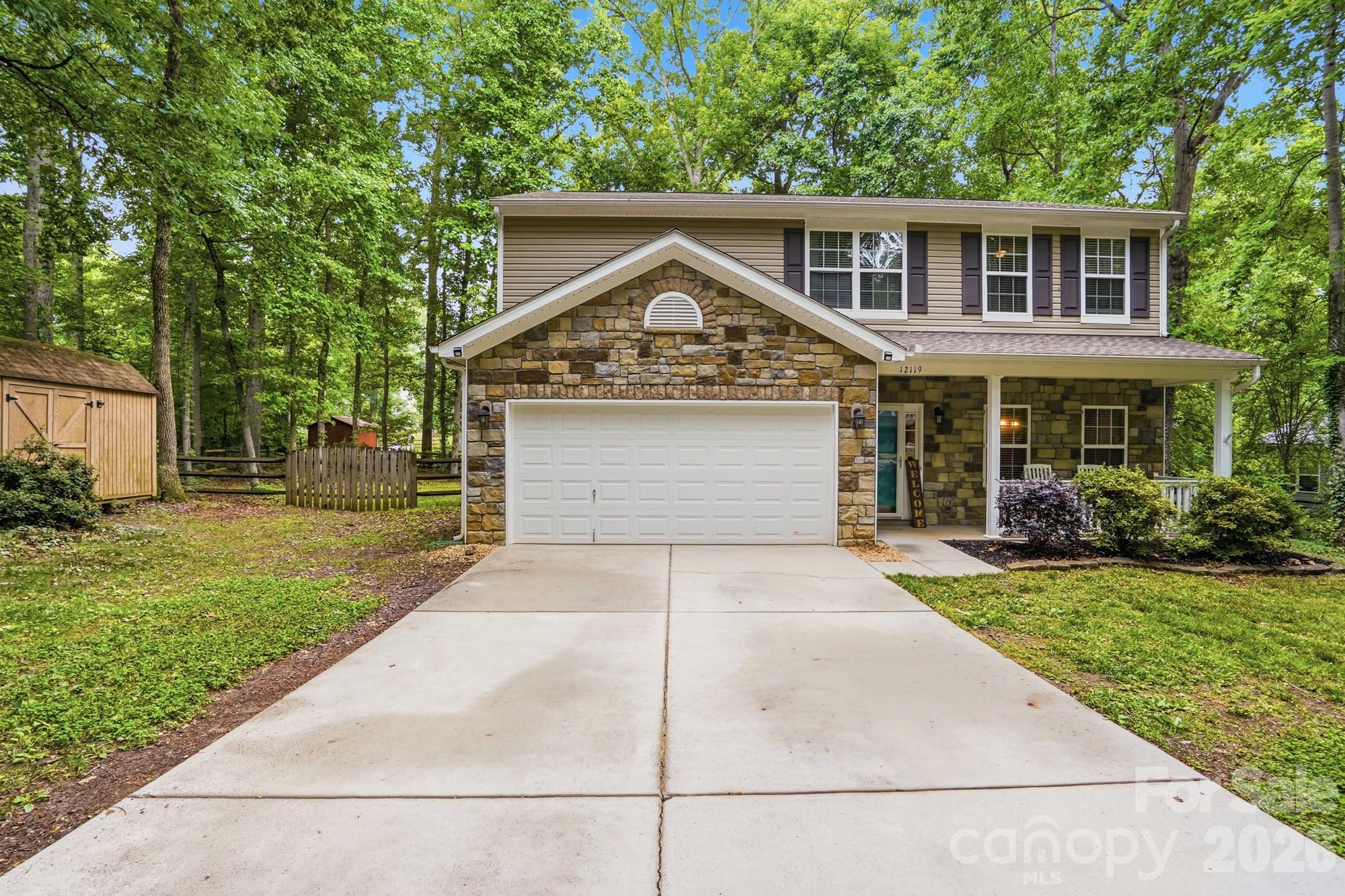 12119 Canal Dr, Huntersville, NC 28078