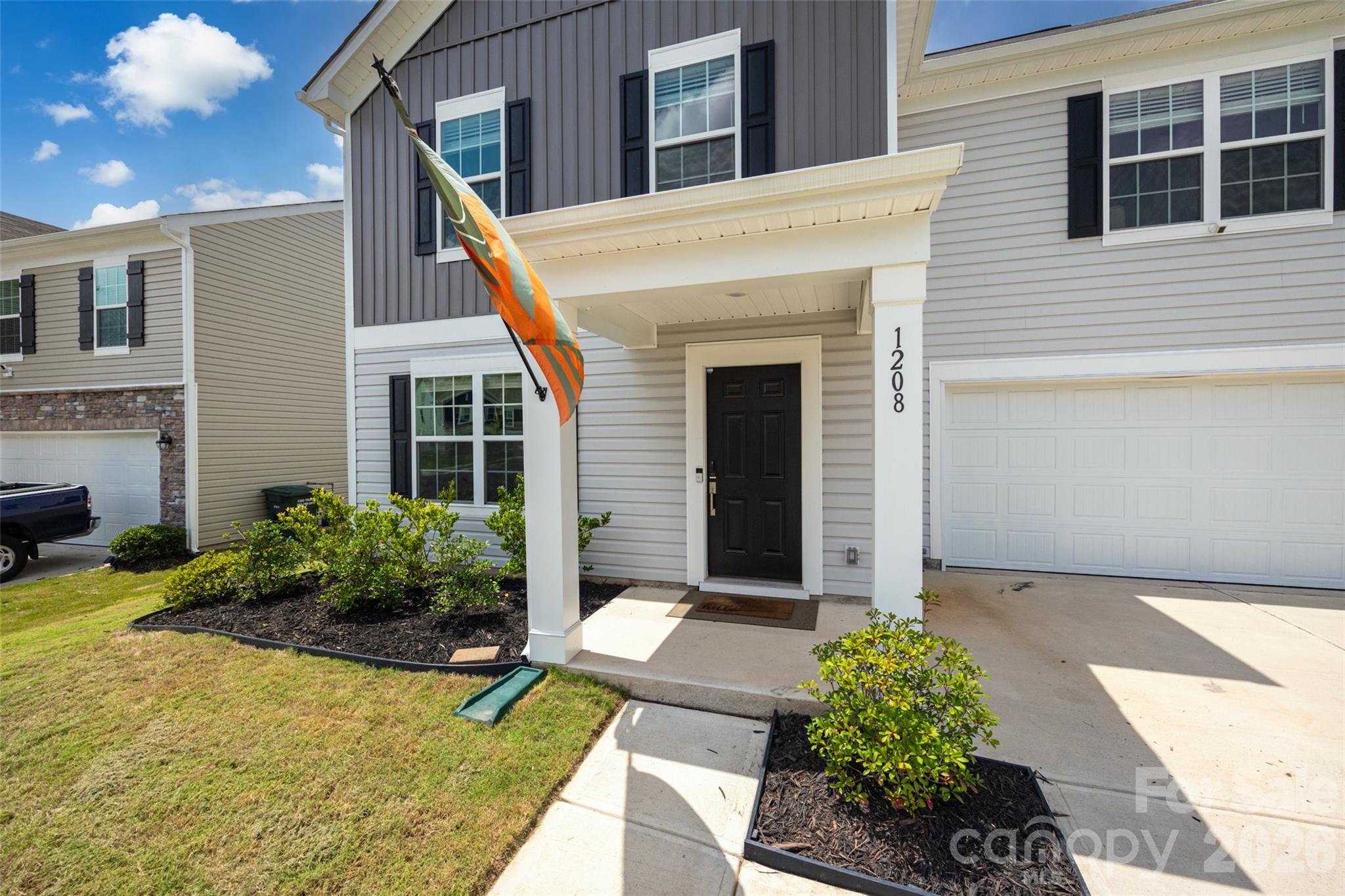 1208 Old Fort Dr, Edgemoor, SC 29712