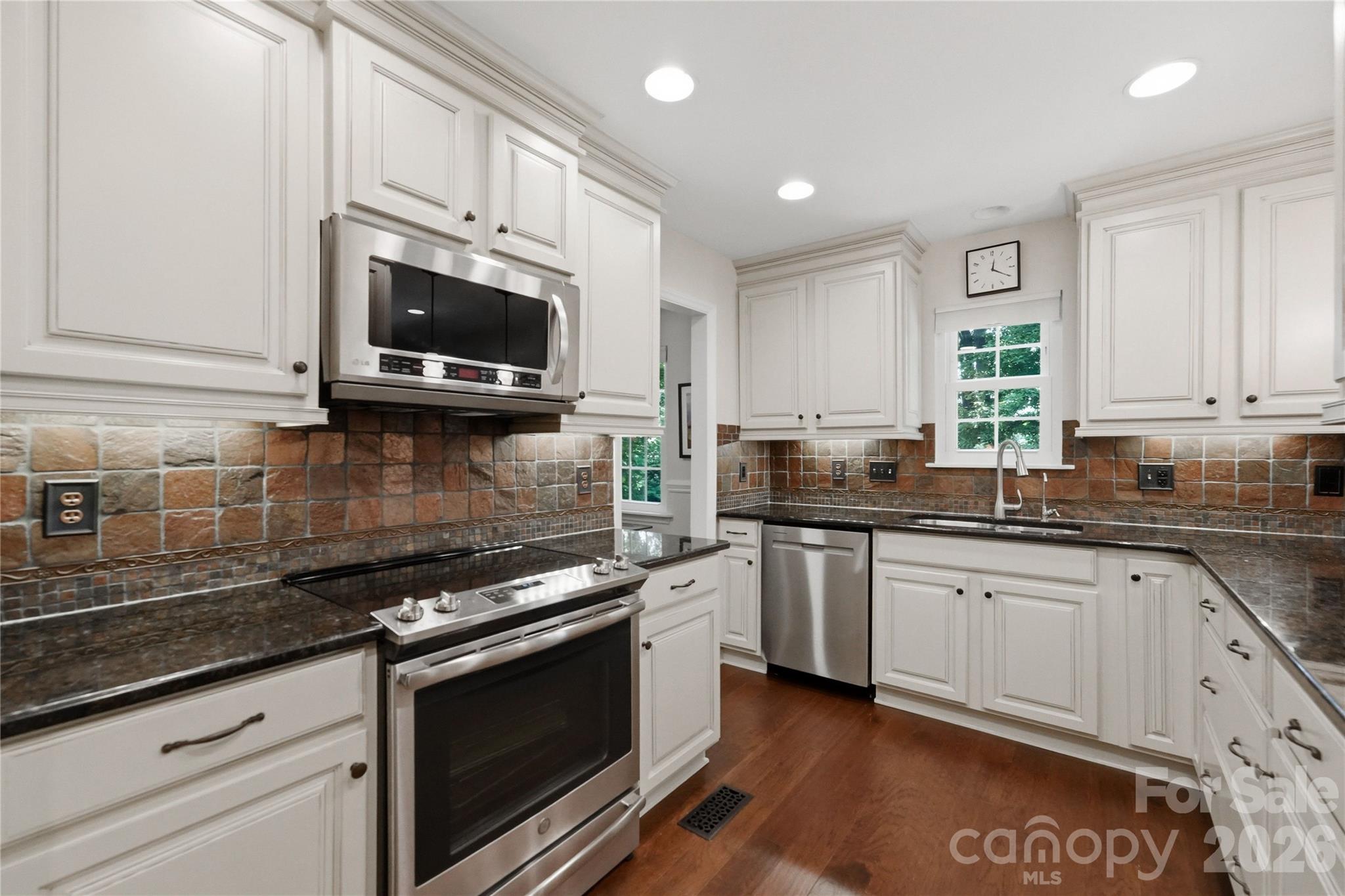 1315 Mistletoe Ridge Pl NW, Concord, NC 28027