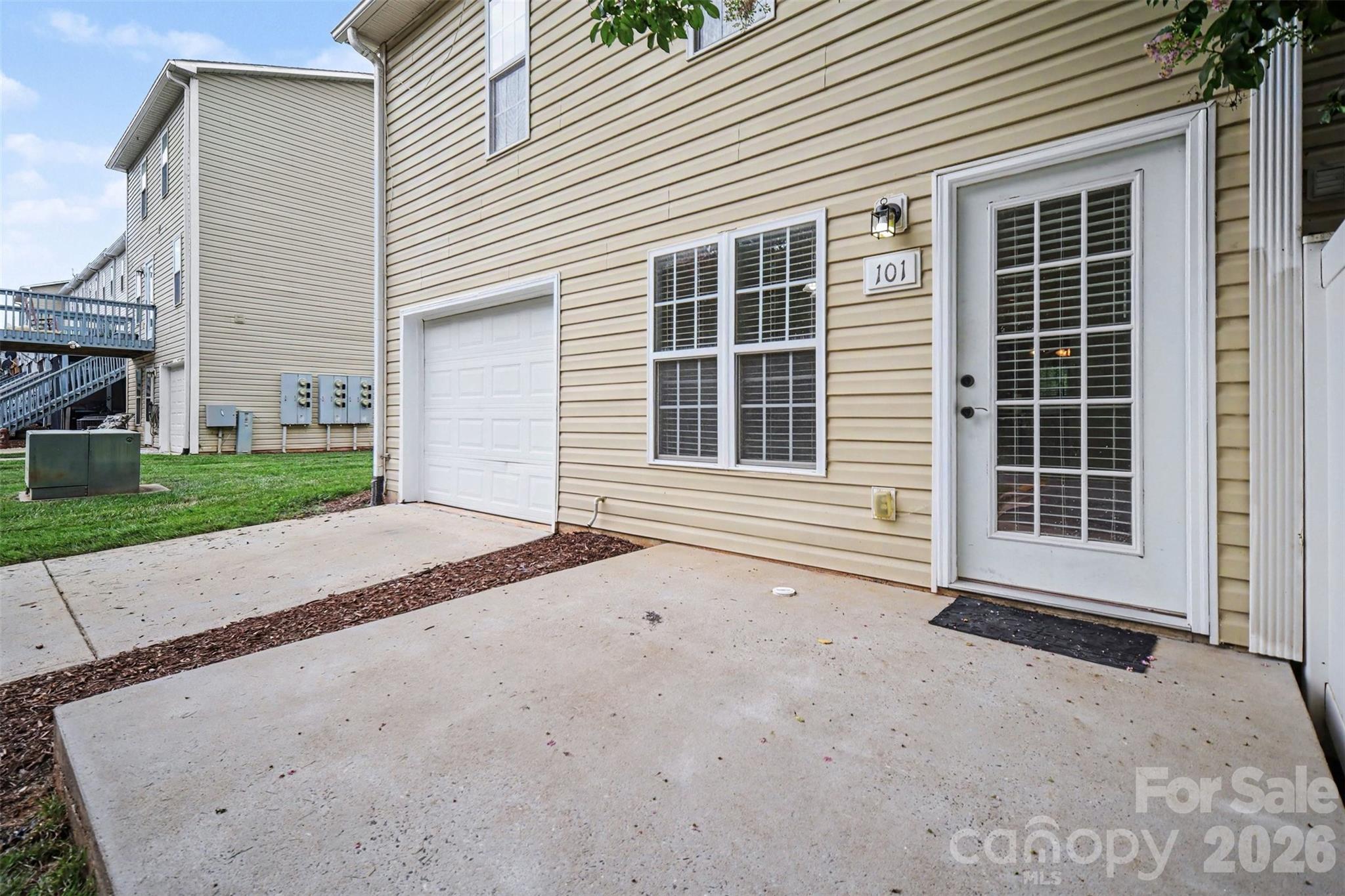 116 Locomotive Ln #101, Mooresville, NC 28115