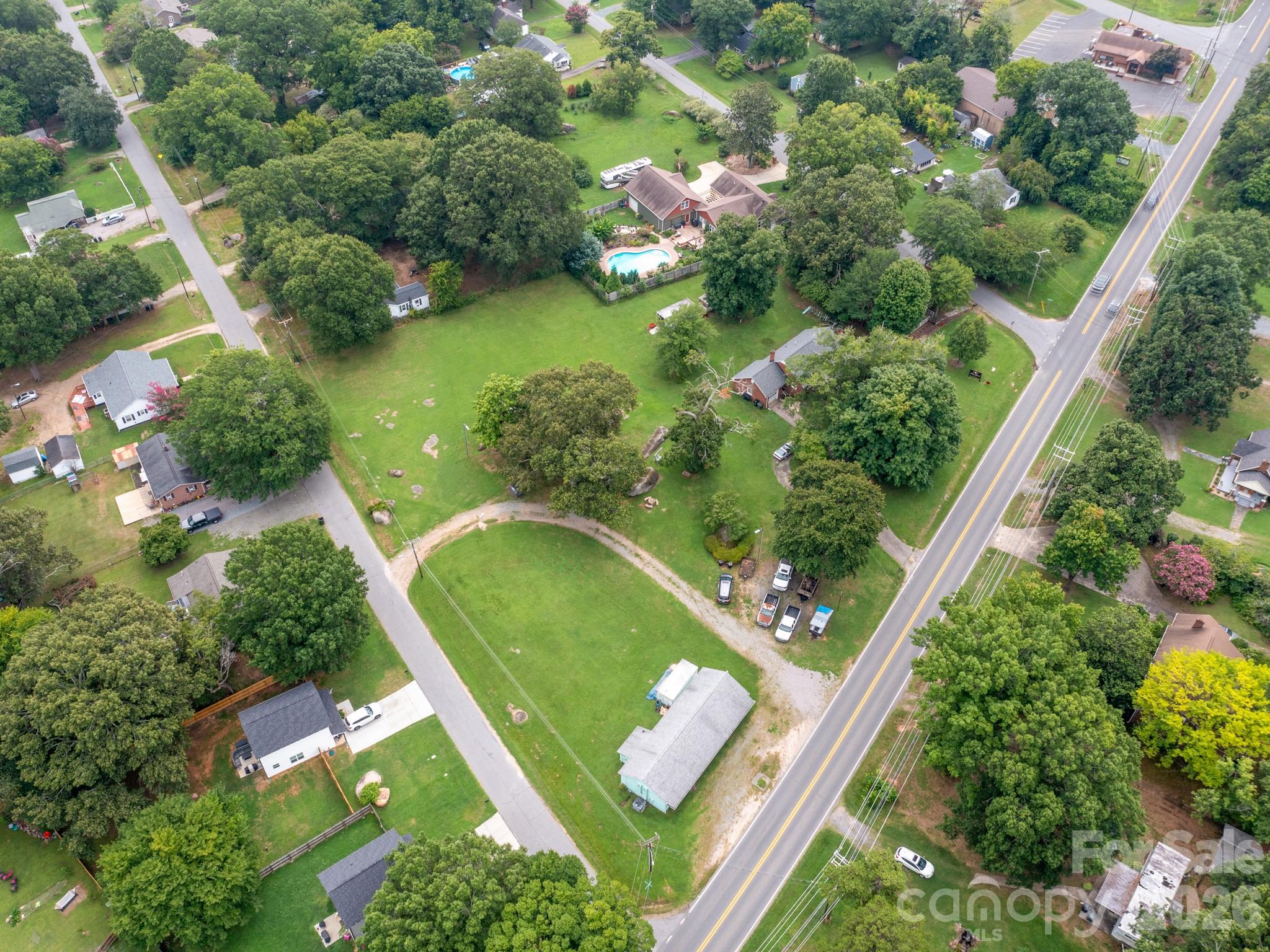 1281 Old Charlotte Rd, Concord, NC 28027