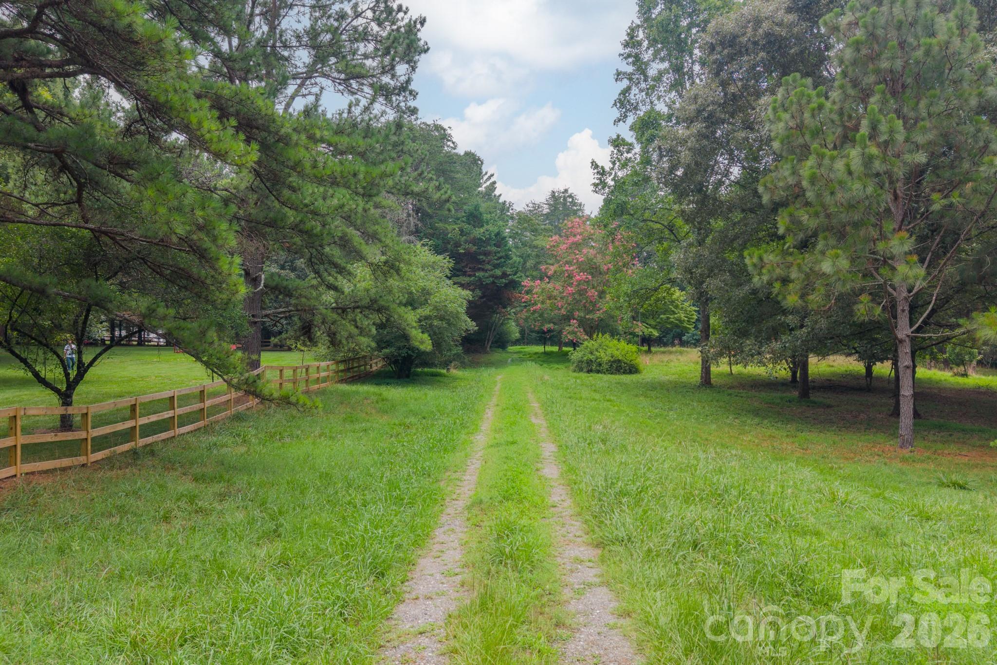 2232 Grey Rd, Davidson, NC 28036