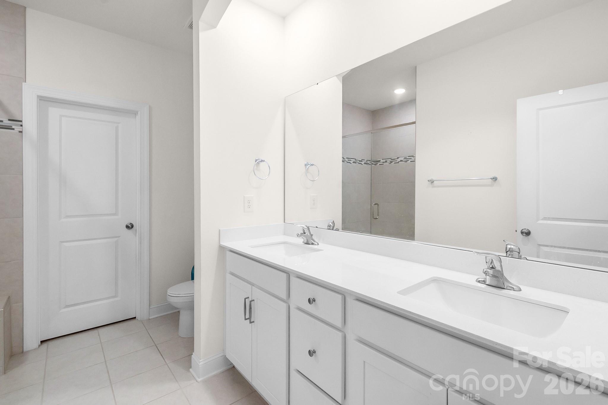 8026 Saluda Dr, Charlotte, NC 28269