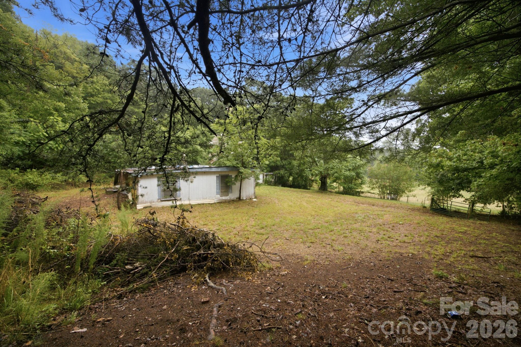 154 Beagle Ln, Statesville, NC 28625