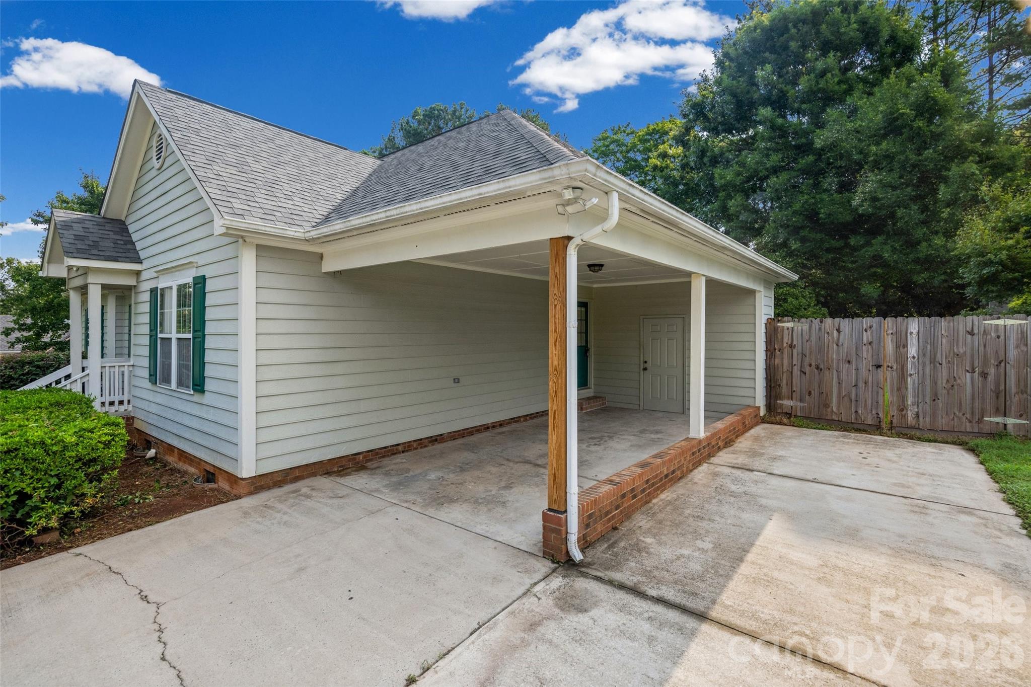 5408 Mallard Ln, Gastonia, NC 28052