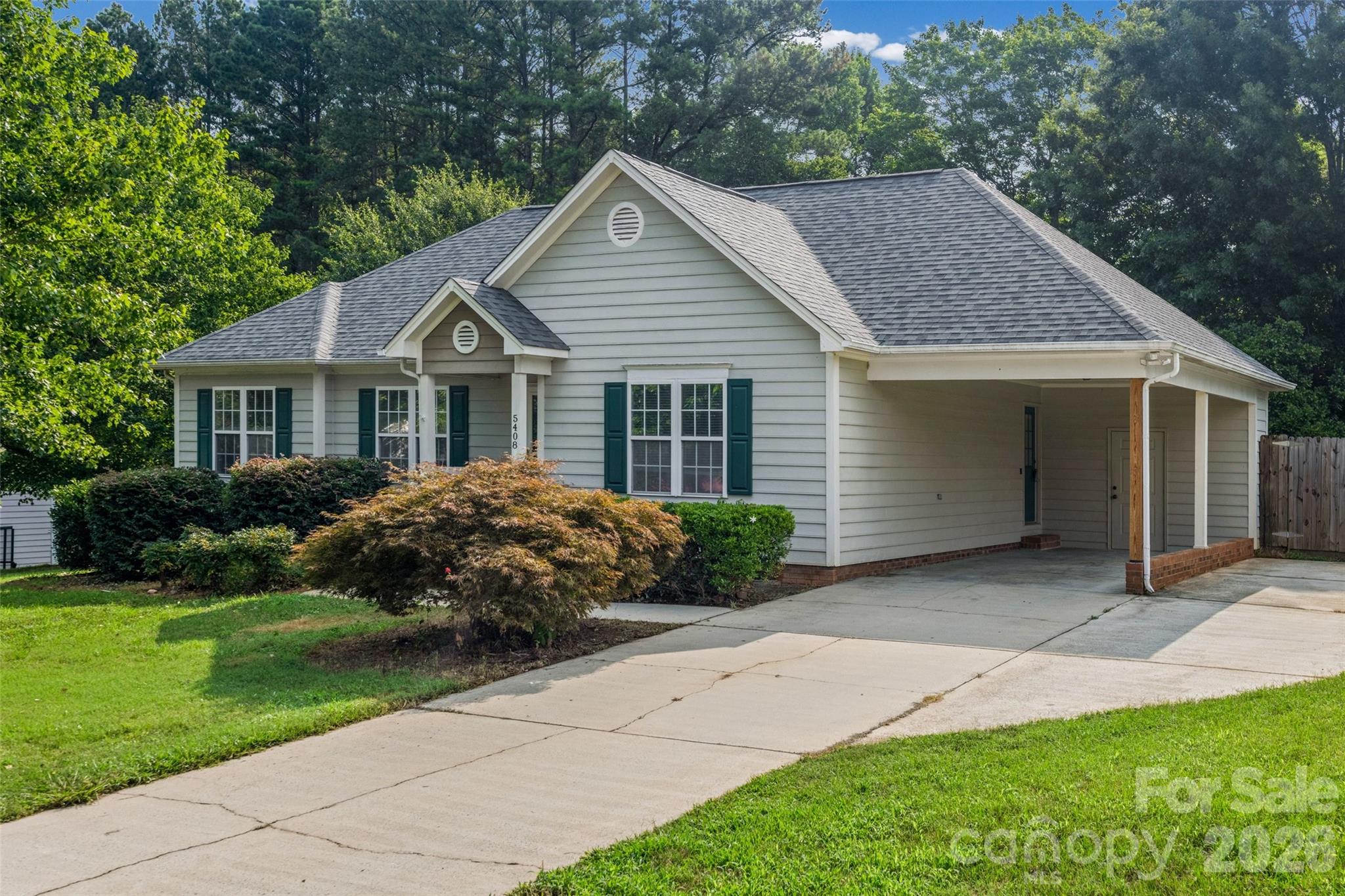 5408 Mallard Ln, Gastonia, NC 28052
