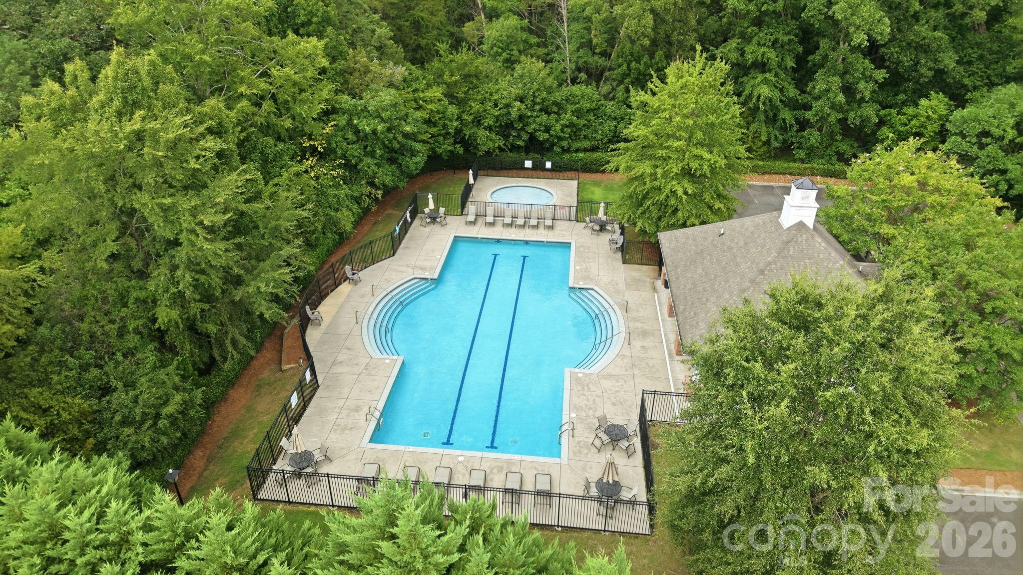 14706 Vaughan Dr, Charlotte, NC 28273