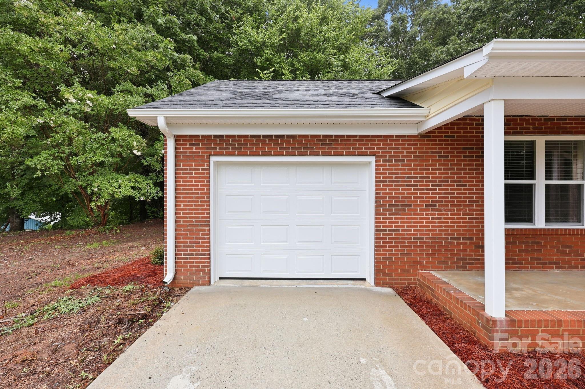 160 Birchwood Dr, Salisbury, NC 28146