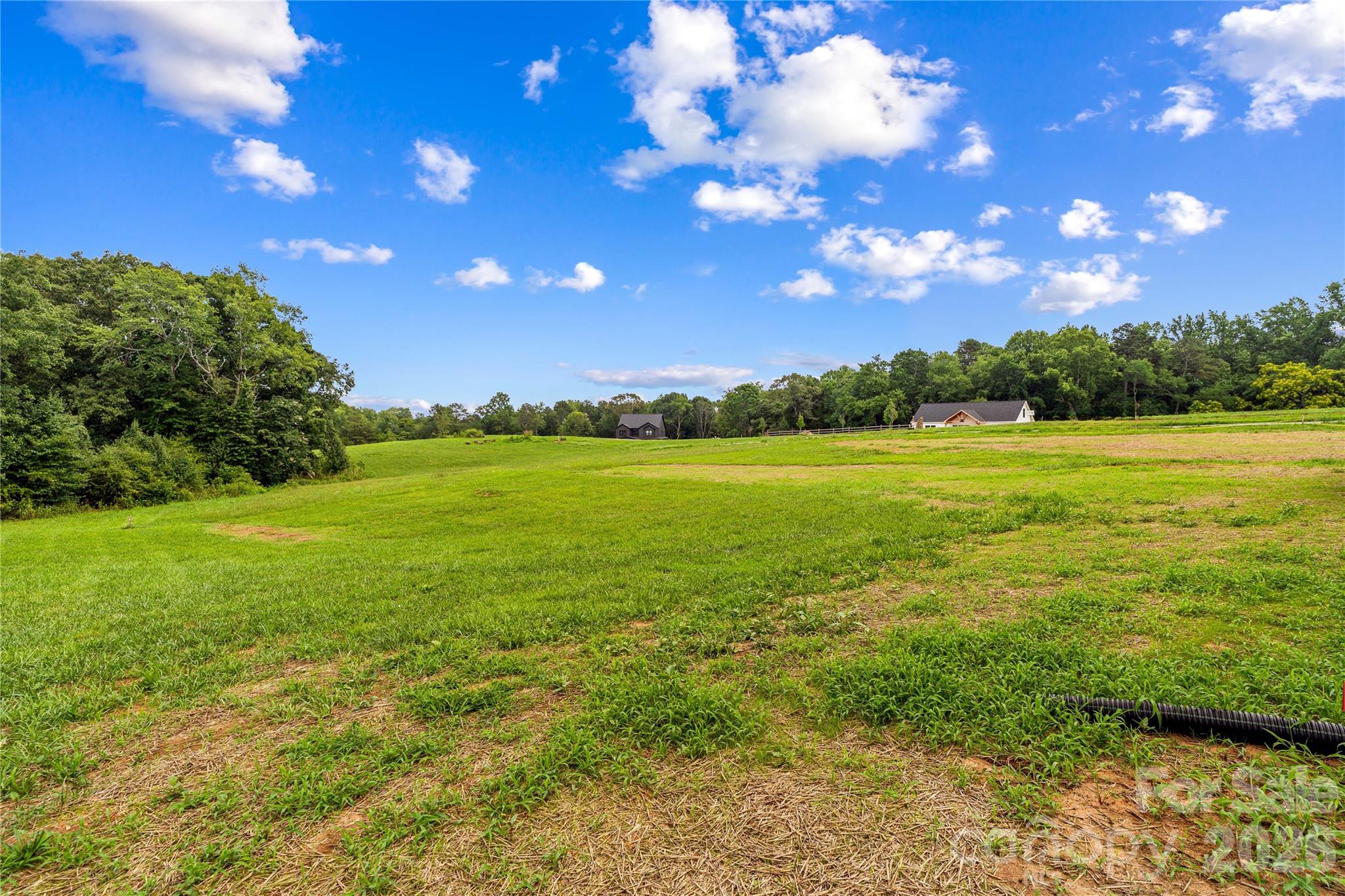 532 Eagle Mills Rd, Hamptonville, NC 27020
