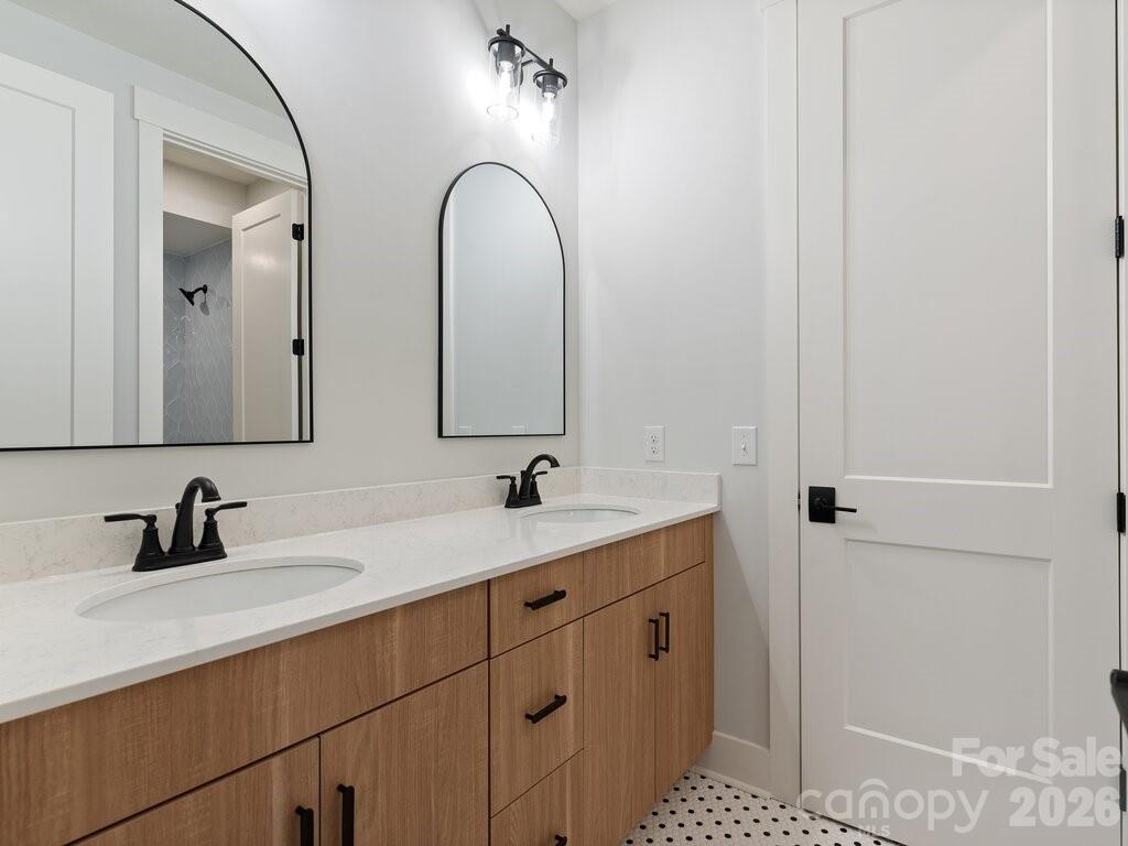 2804 Forest Lawn Dr, Weddington, NC 28104