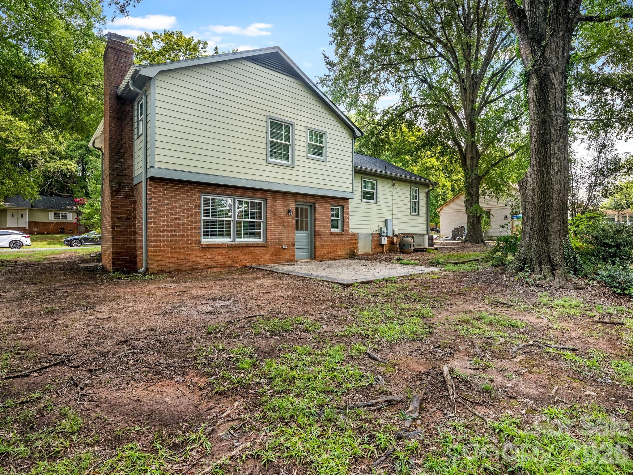 7518 Riding Trail Rd, Charlotte, NC 28212