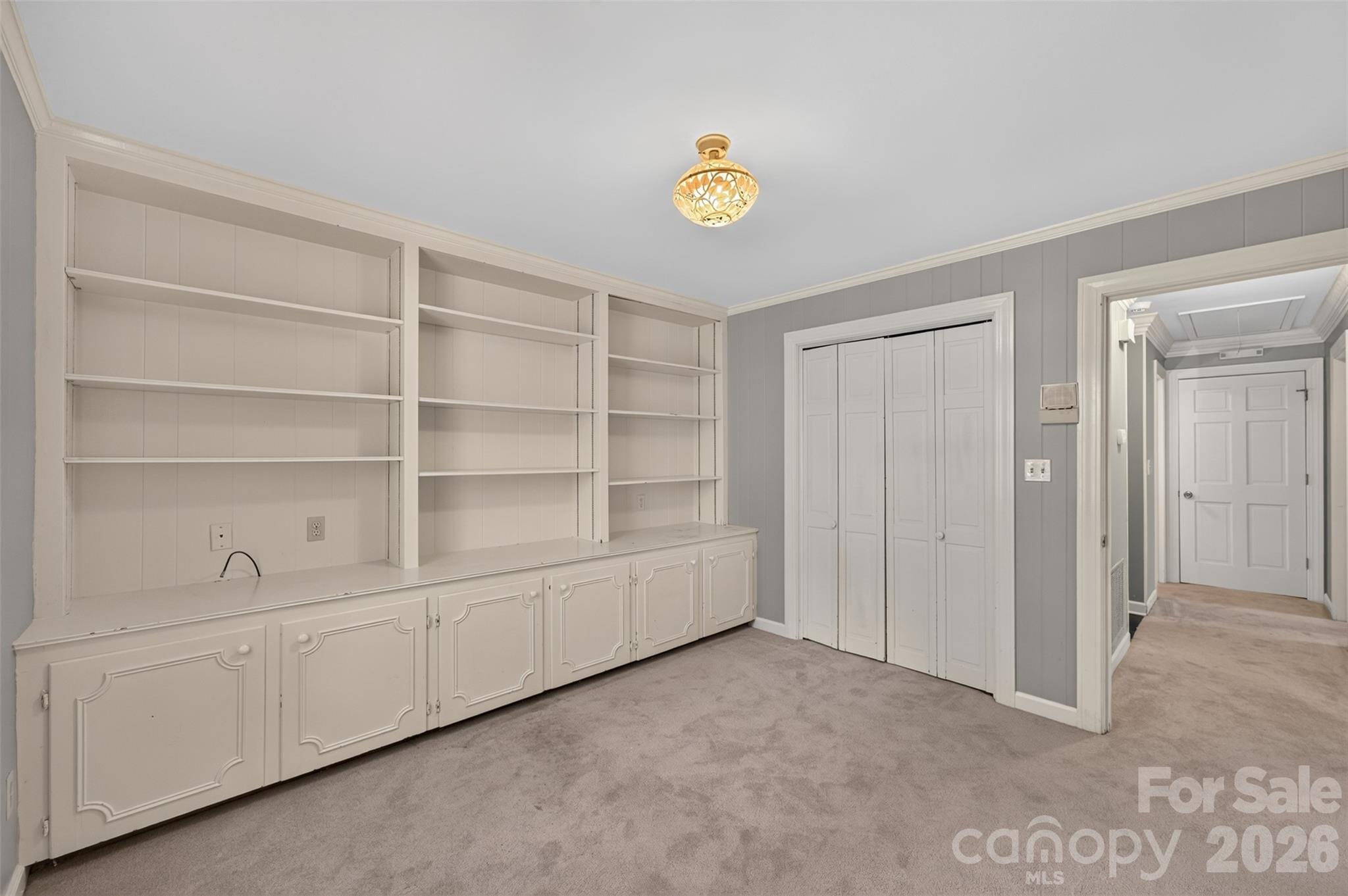 530 25th Ave NW, Hickory, NC 28601