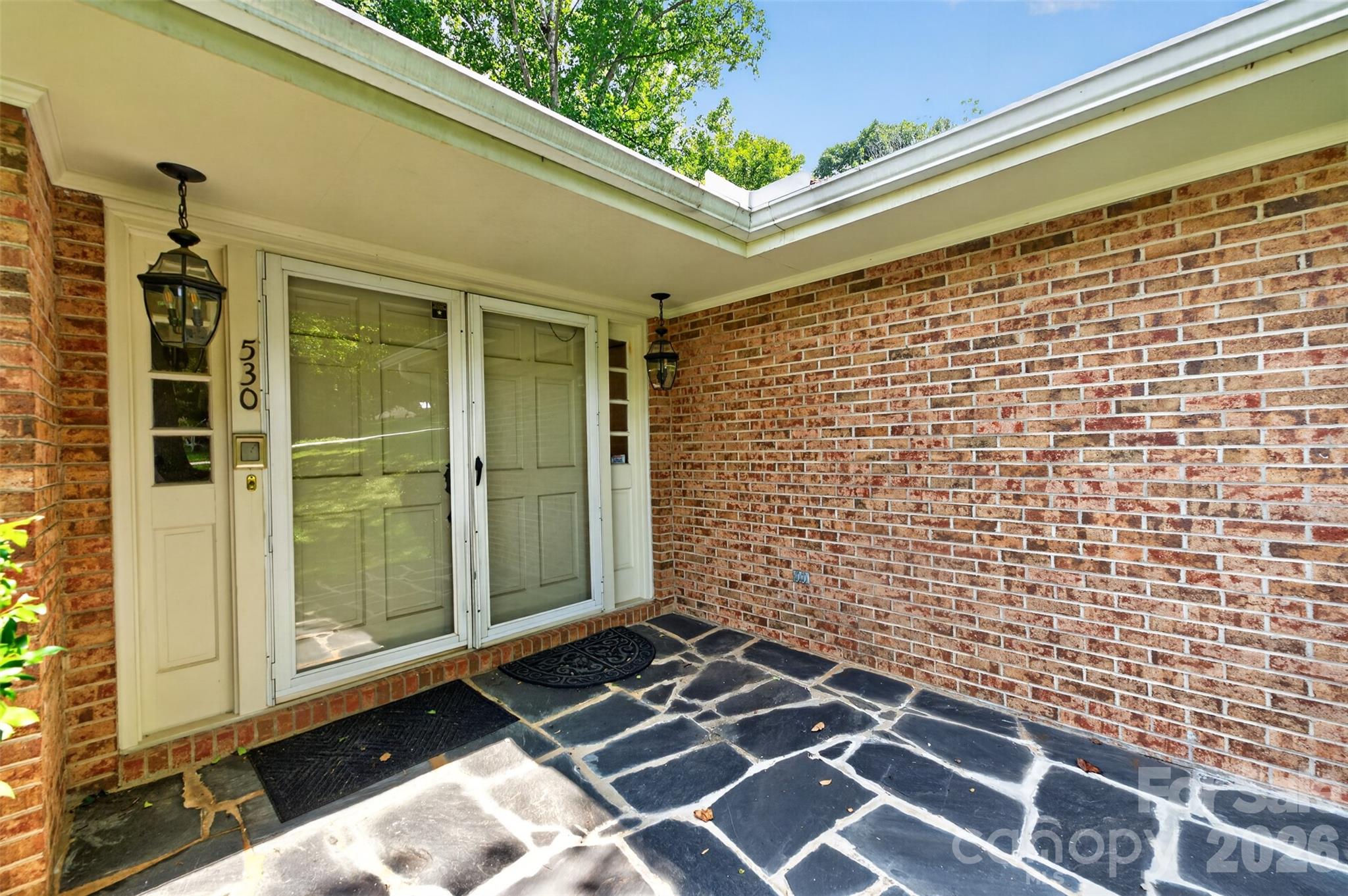 530 25th Ave NW, Hickory, NC 28601