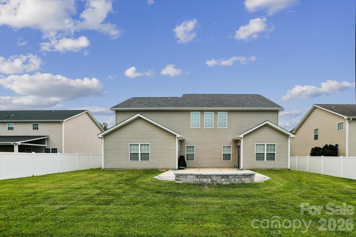 5307 Hackberry Ln SW, Concord, NC 28027