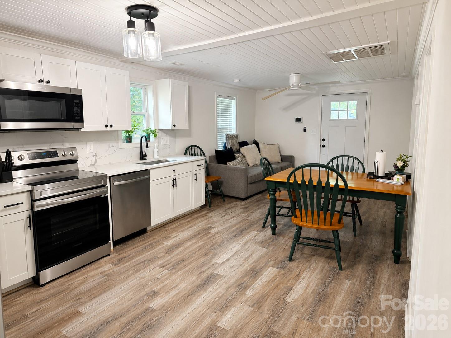 404 Palmetto St, Lancaster, SC 29720