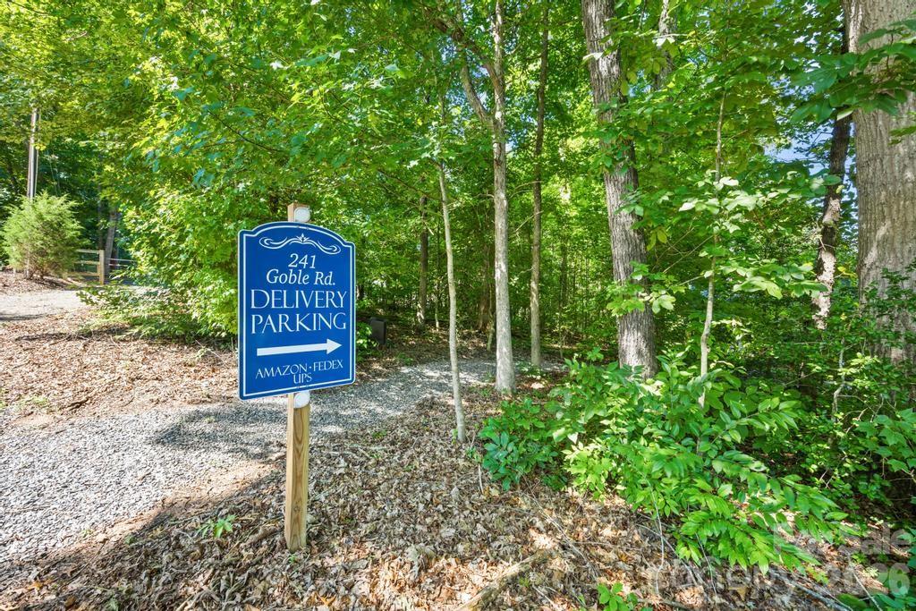 241 Goble Rd, Statesville, NC 28625