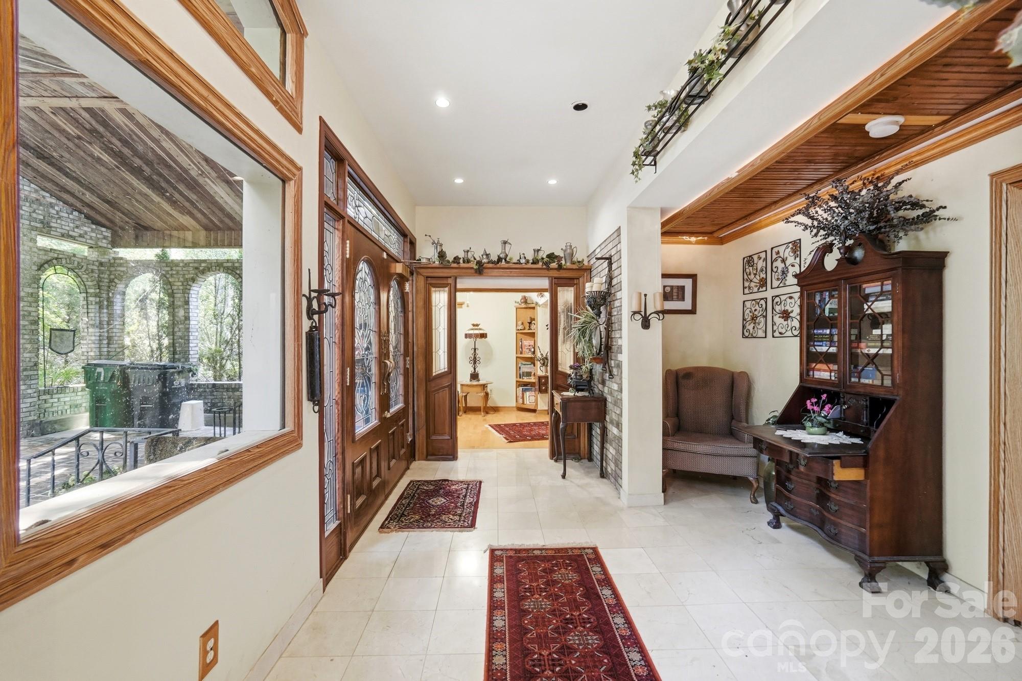 223 Millwood Ln, Charlotte, NC 28270