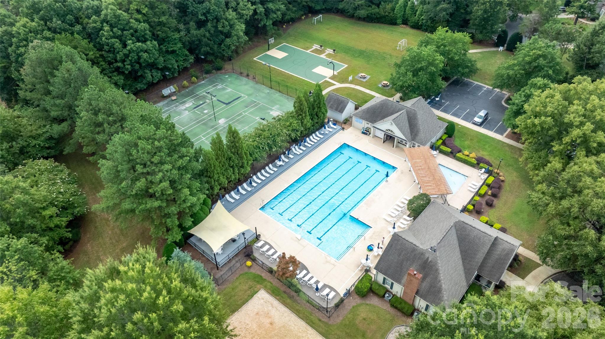 15808 Breton Brook St, Huntersville, NC 28078