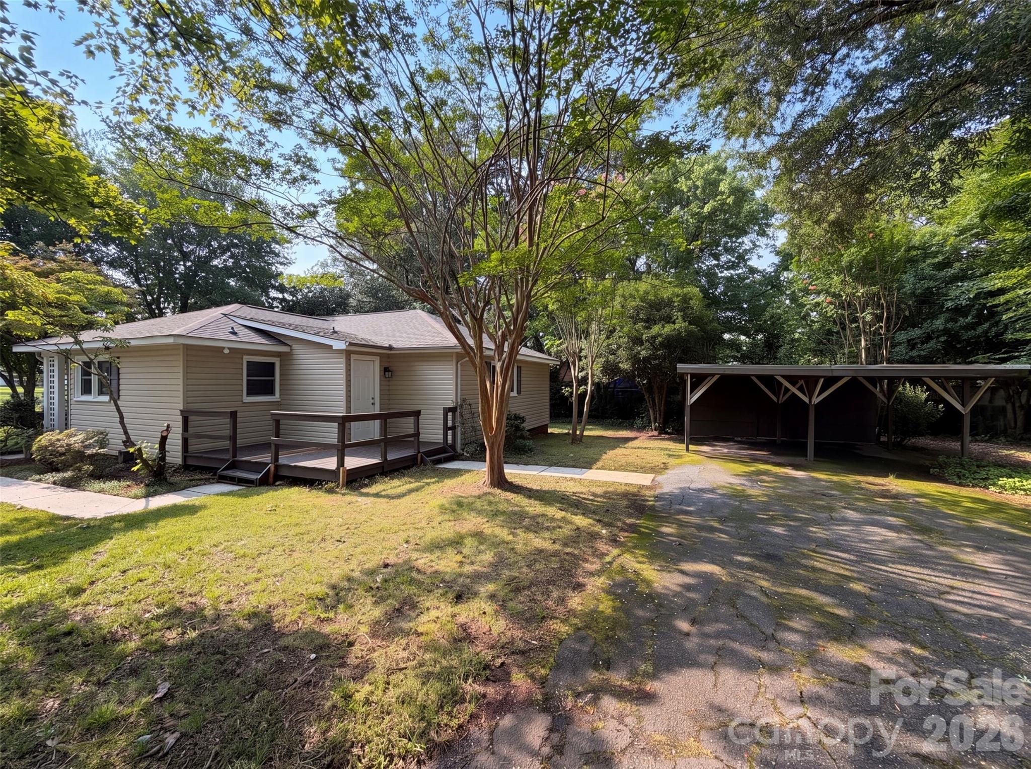 1200 Little Rock Rd, Charlotte, NC 28214