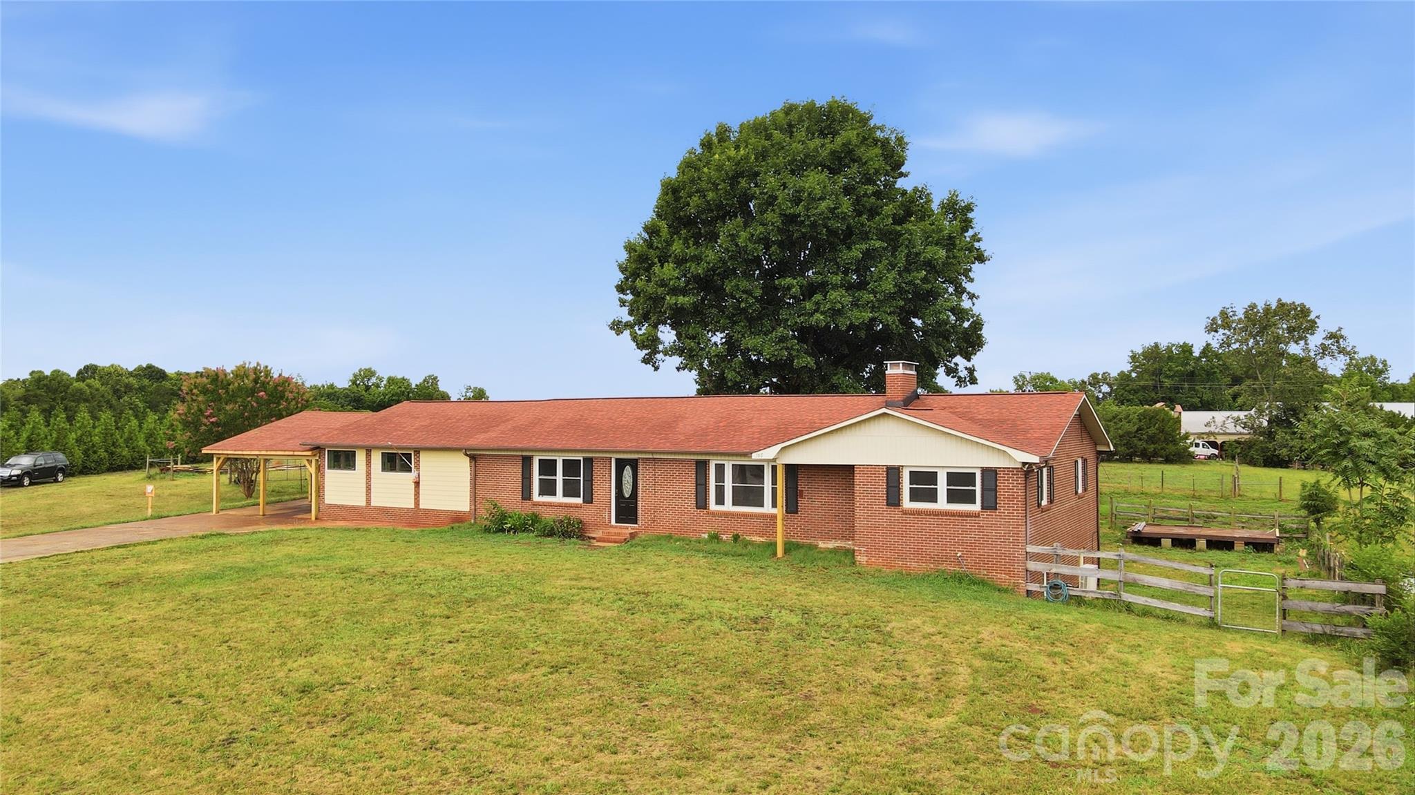 3881 Summerow Rd, Maiden, NC 28650