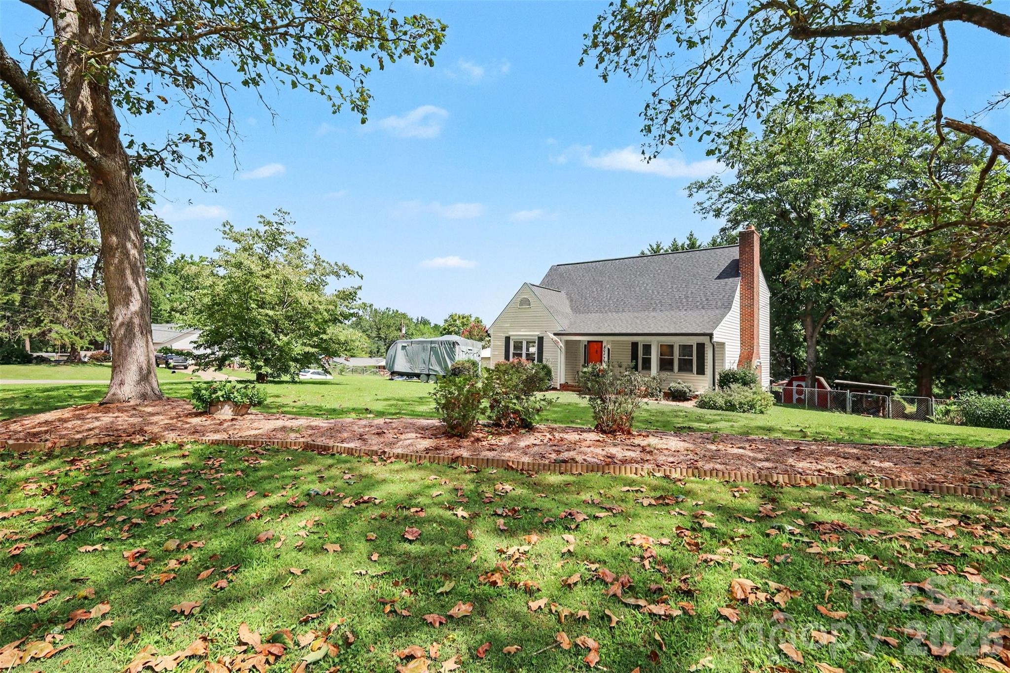 2318 Old Hickory Grove Rd, Mount Holly, NC 28120