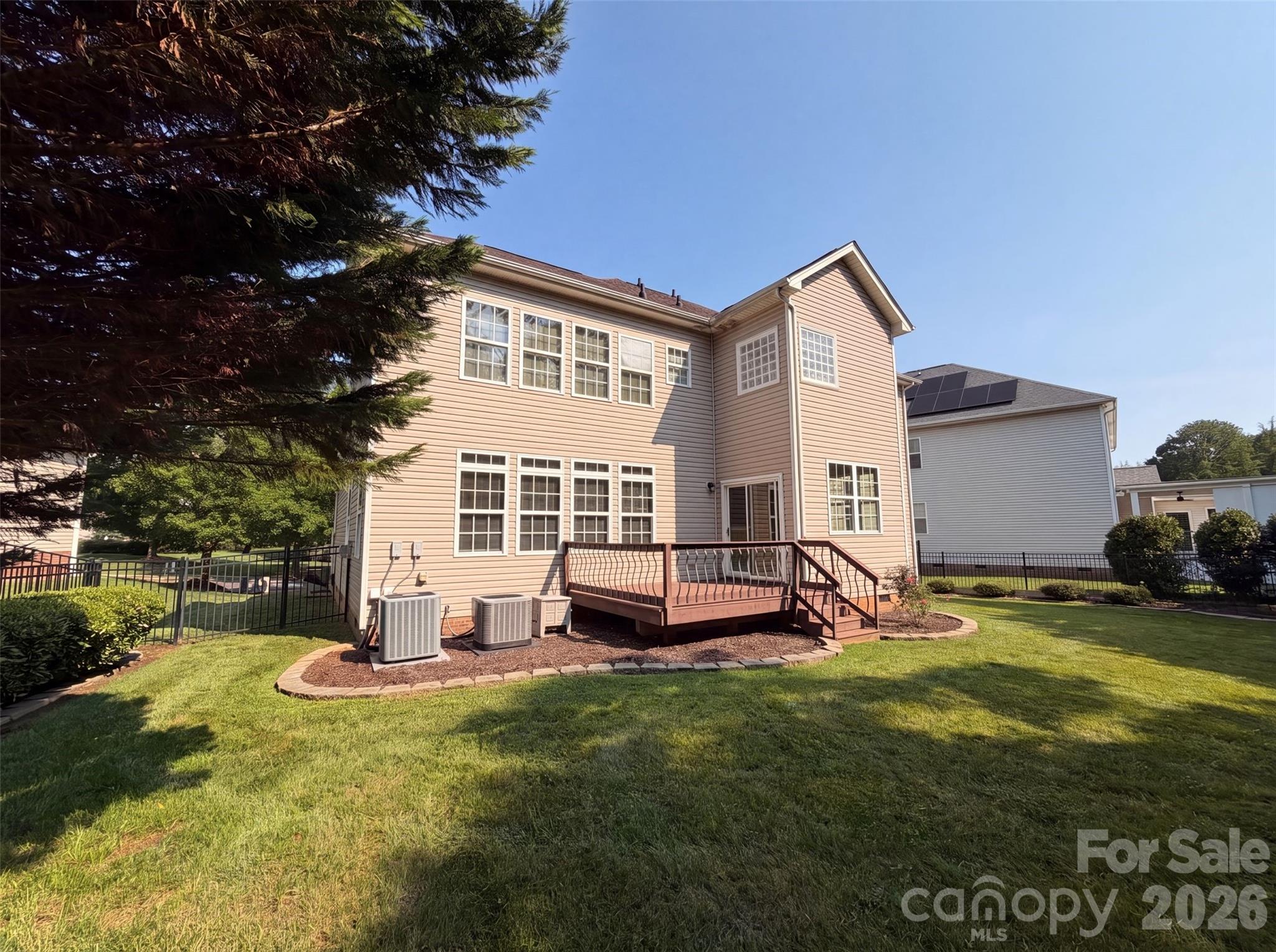 1139 Donelea Ln NW, Concord, NC 28027