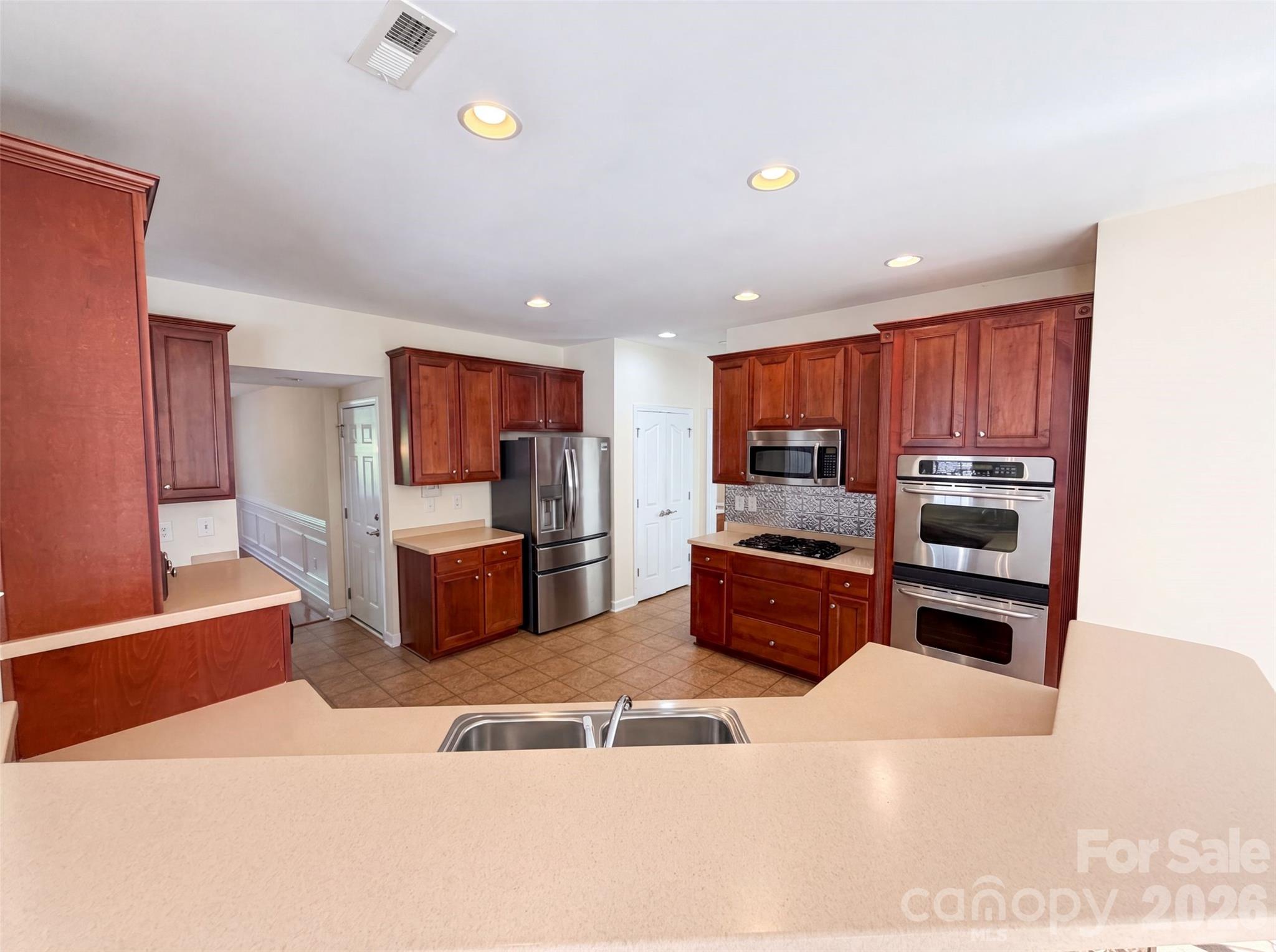 1139 Donelea Ln NW, Concord, NC 28027
