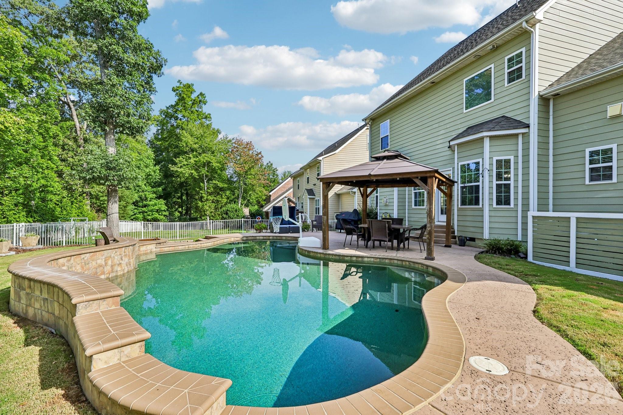 3812 Litchfield Dr, Waxhaw, NC 28173