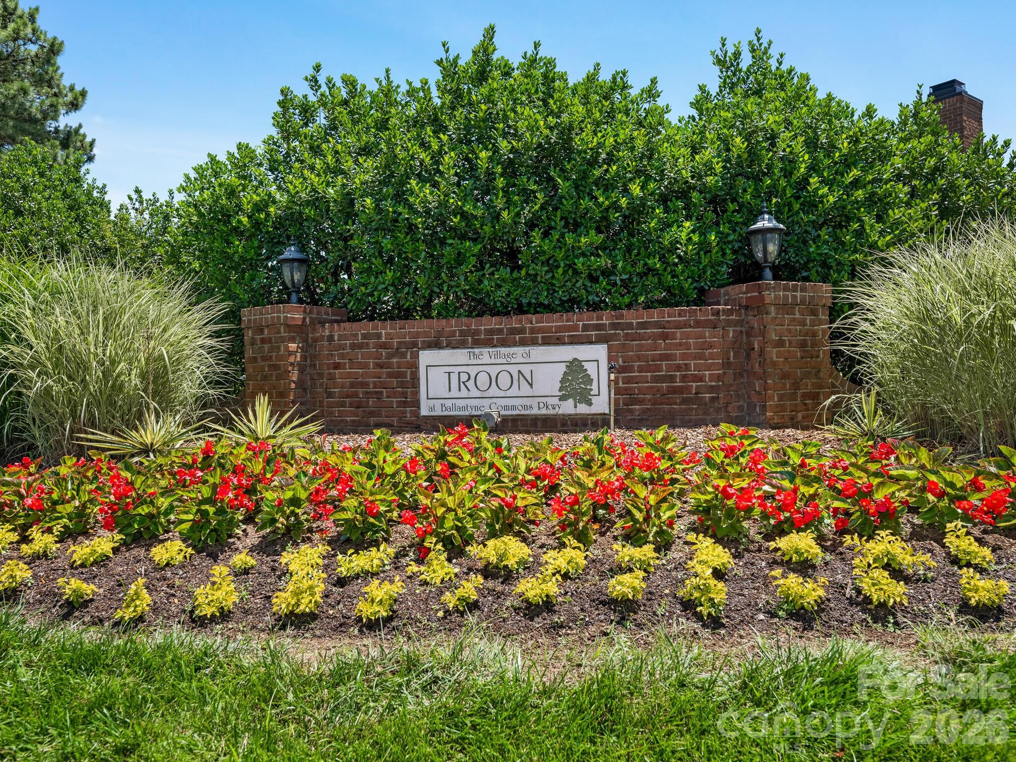 11334 Olde Turnbury Ct, Charlotte, NC 28277