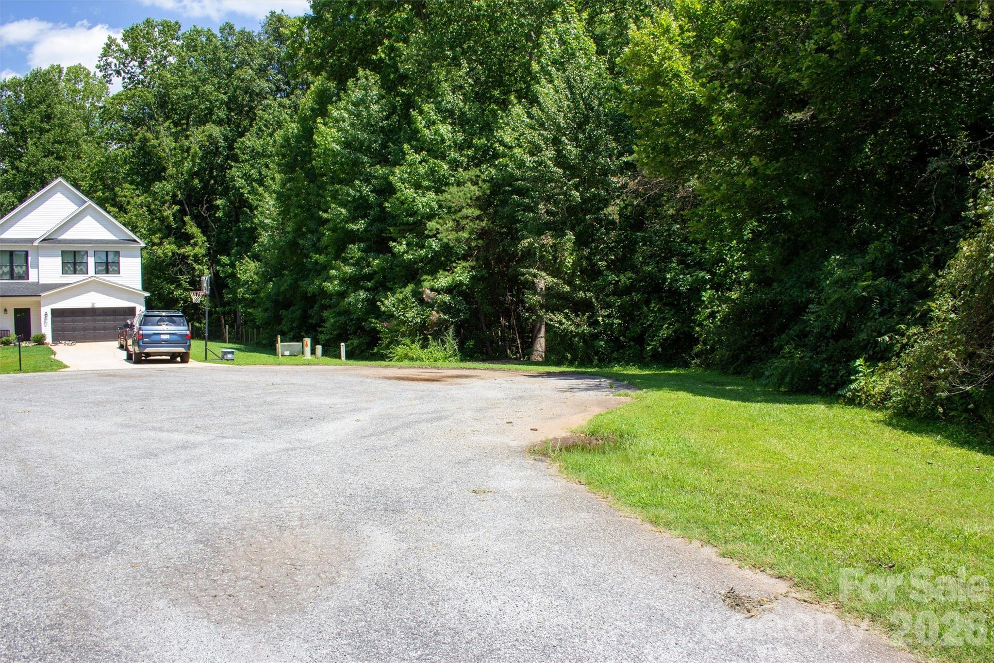 112 Homewood Ln, Statesville, NC 28625