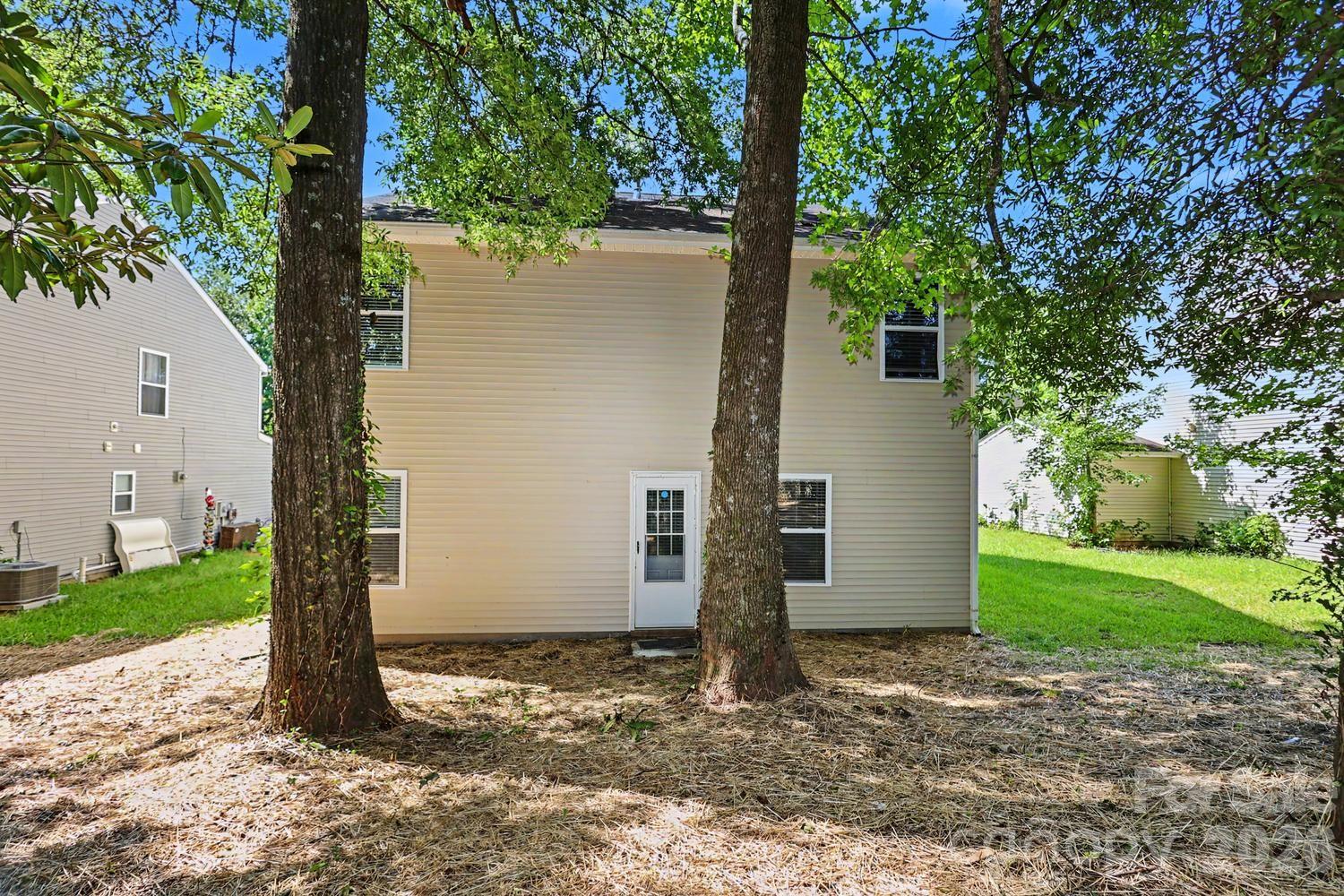 3219 Decapolis Dr, Charlotte, NC 28215