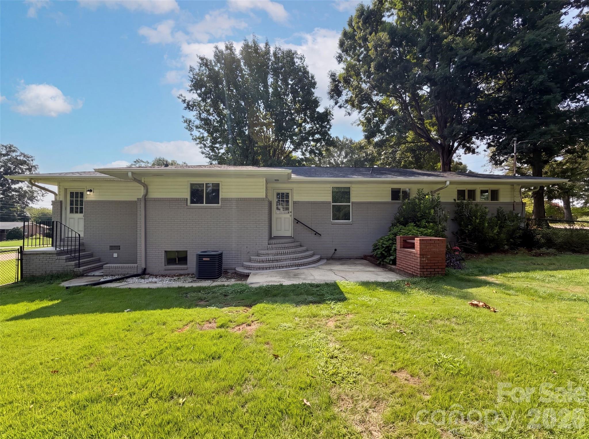 1605 Auten Rd, Gastonia, NC 28054