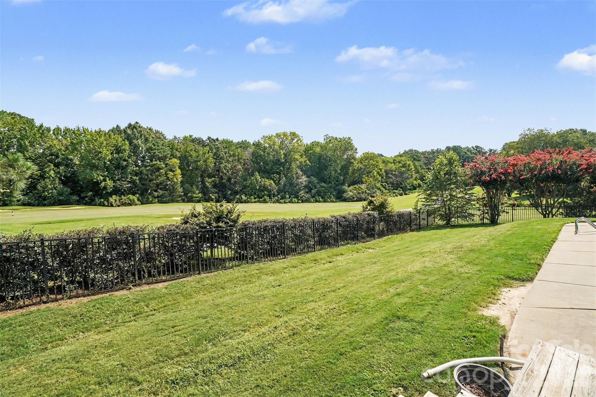 4902 Shannamara Dr, Matthews, NC 28104