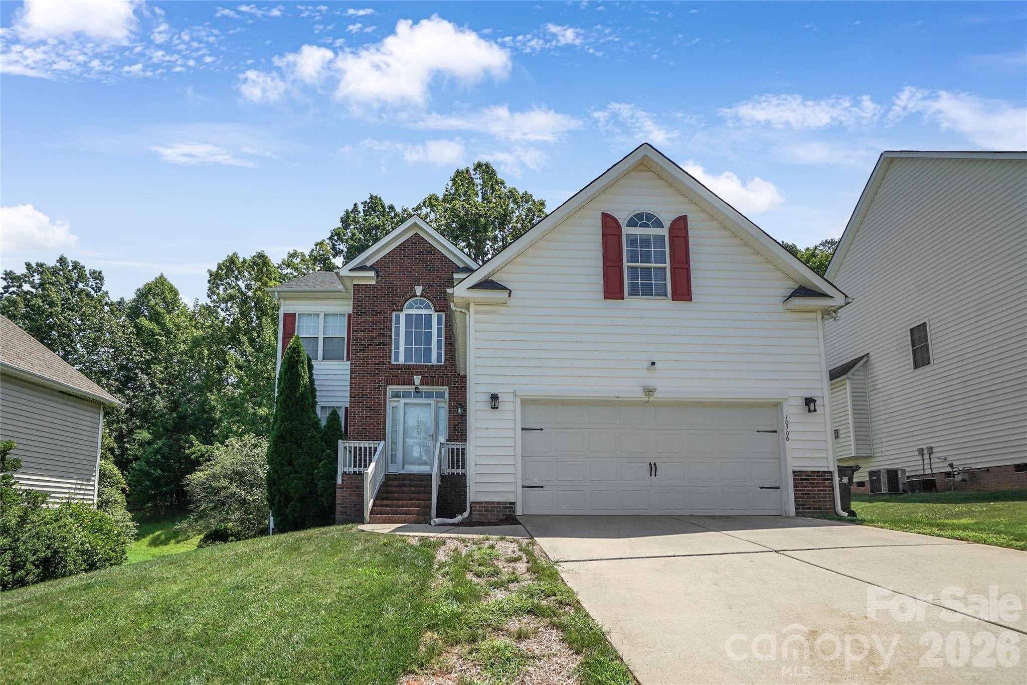 10706 Hellebore Rd, Charlotte, NC 28213