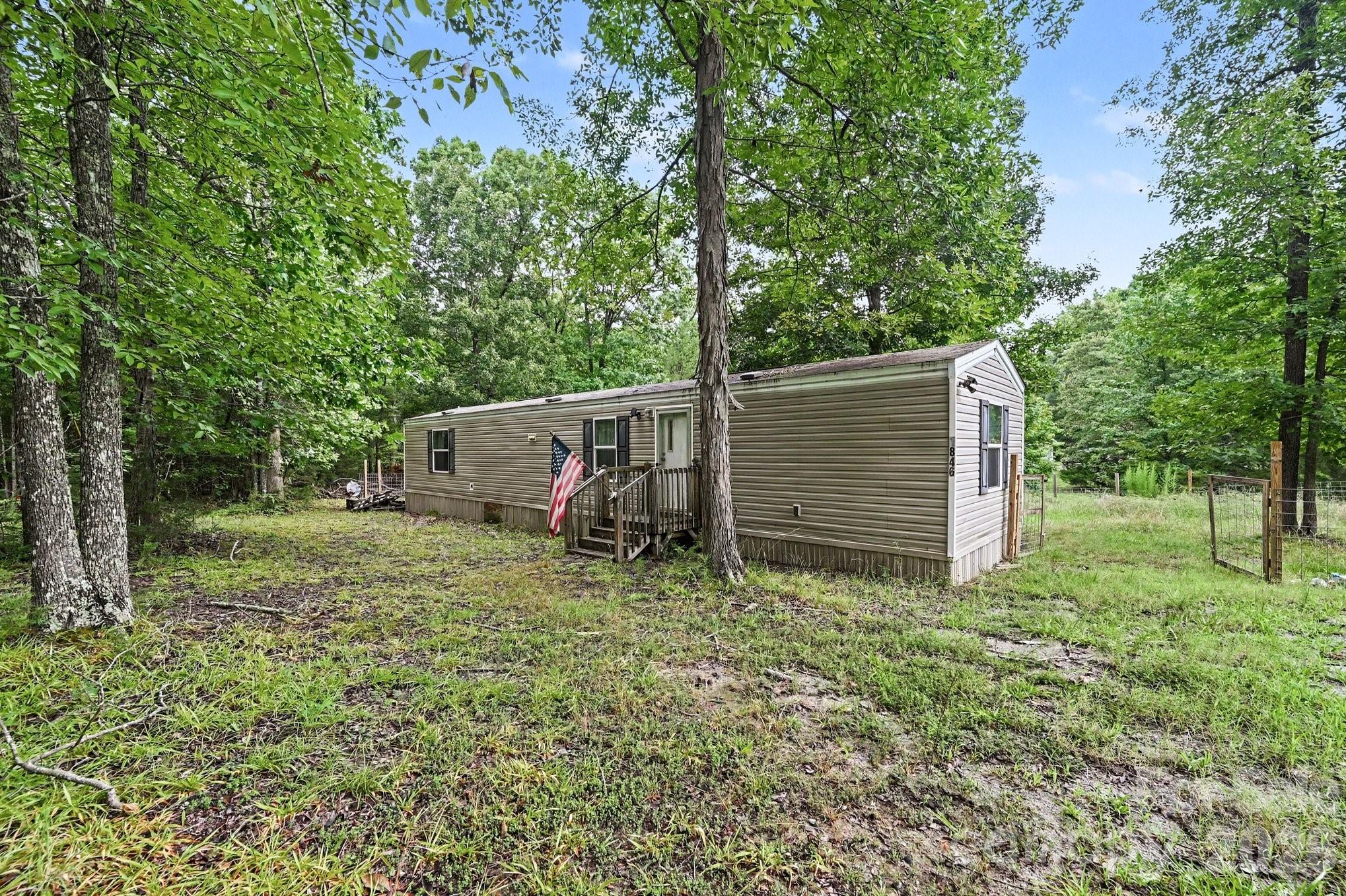 1846 Apple Blossom Rd, York, SC 29745