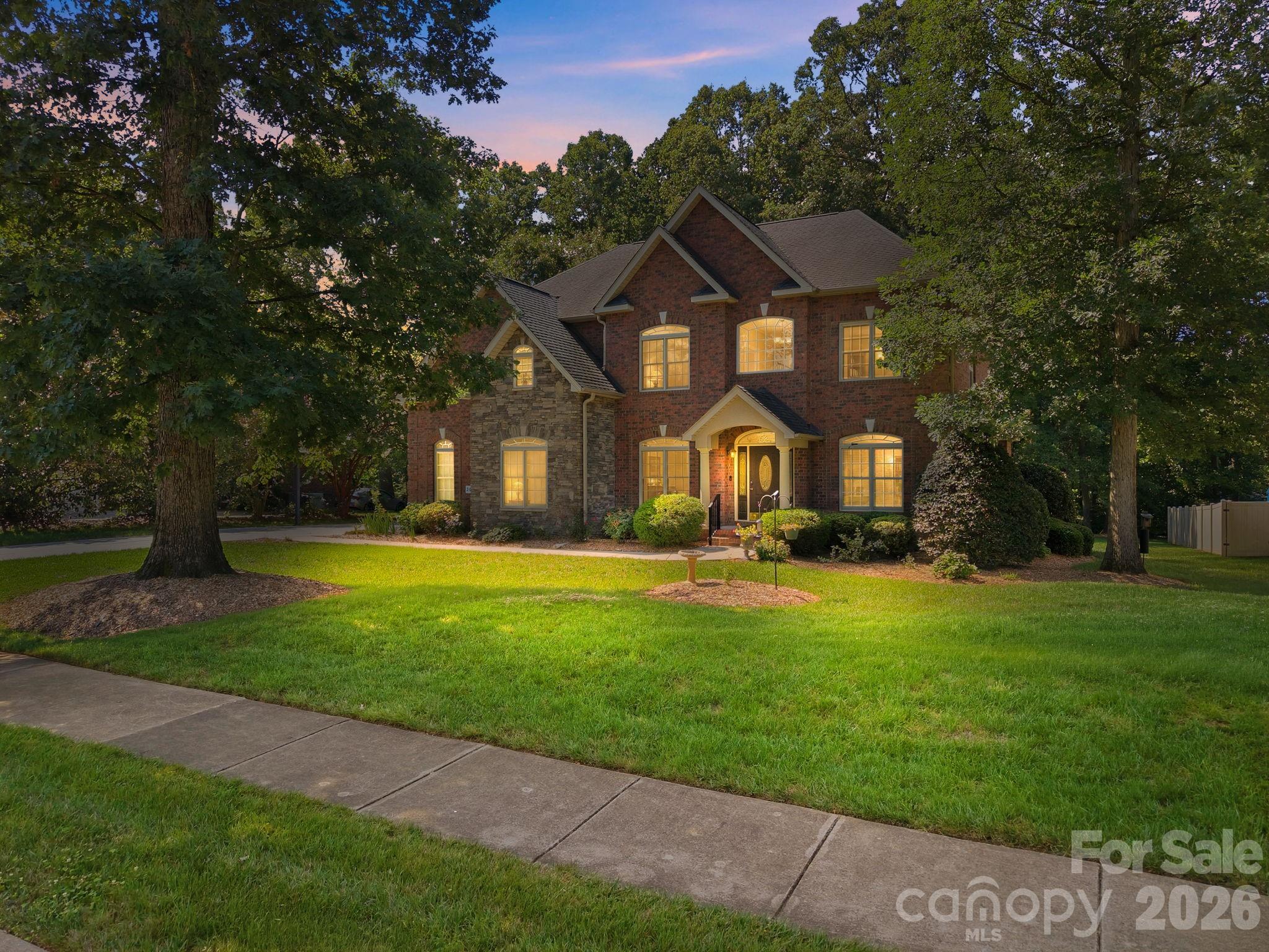 209 Churchill Dr, Salisbury, NC 28144