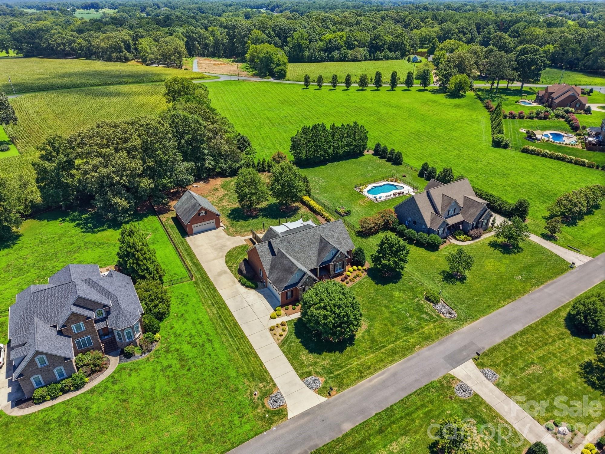 2712 Smith Field Dr, Monroe, NC 28110