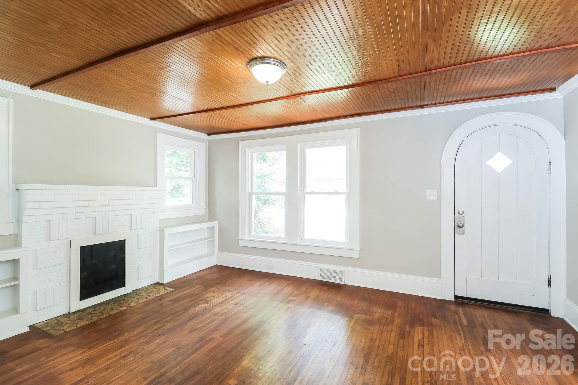 902 Venus St, Kannapolis, NC 28083