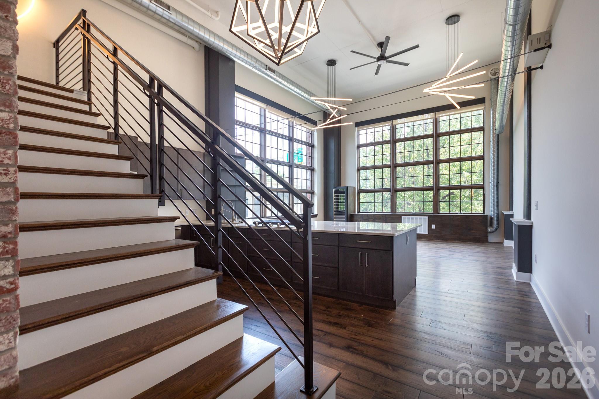 715 N Graham St #201, Charlotte, NC 28202